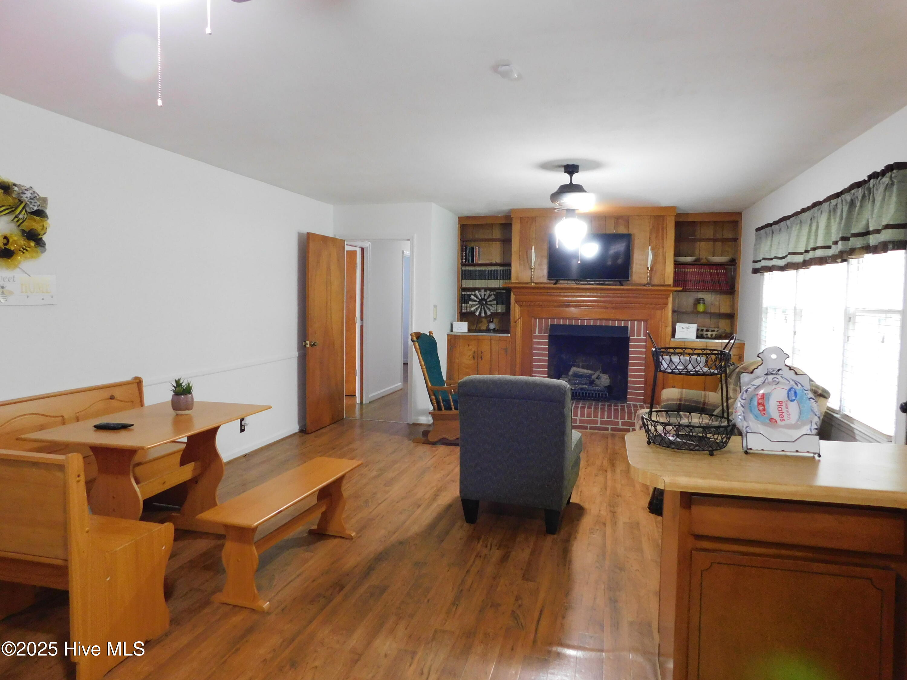 Homes for sale in Mc Coll, SC | 404 N Marlboro St, Mc Coll, SC 29570 | MLS# 100507382