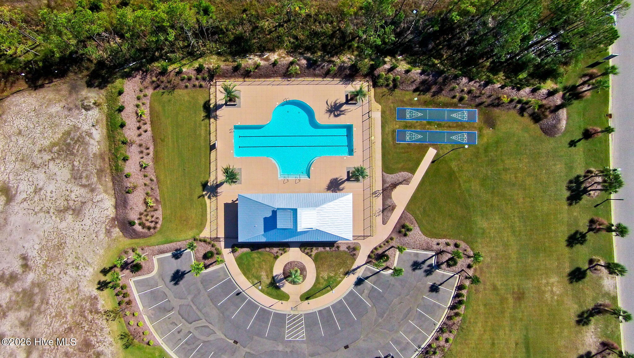 100567612 | Photo 88