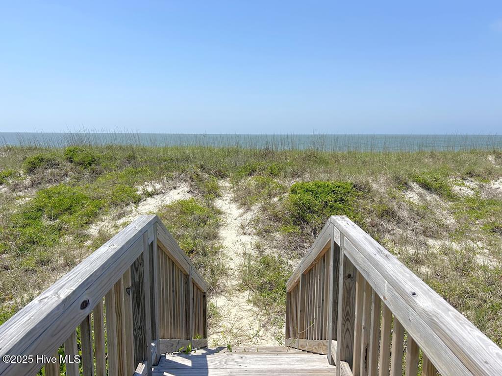 100533817 | Photo 22