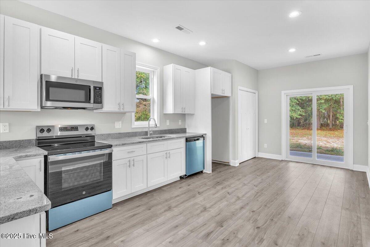 100525467 | Photo 10