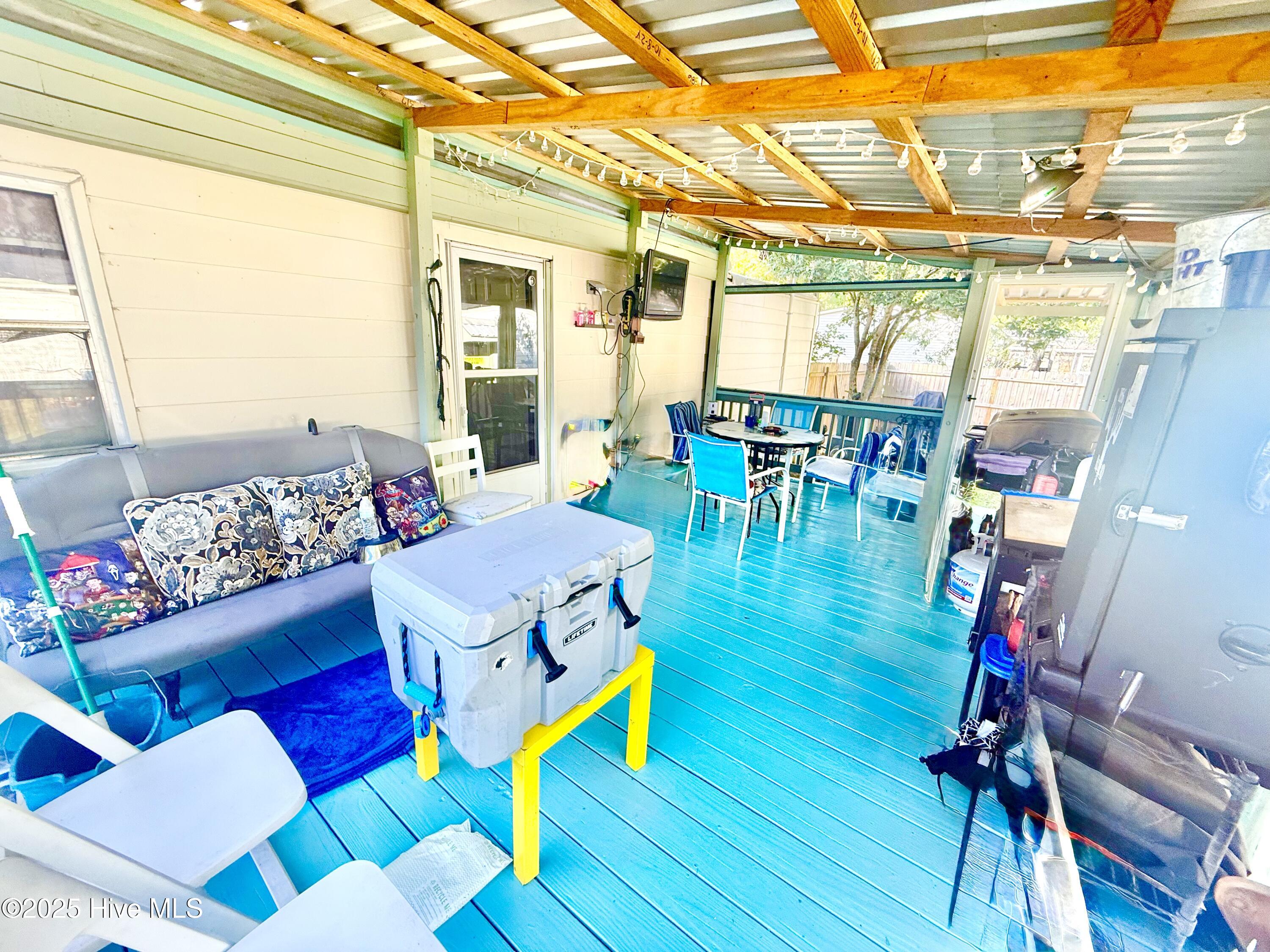 100527514 | Photo 13