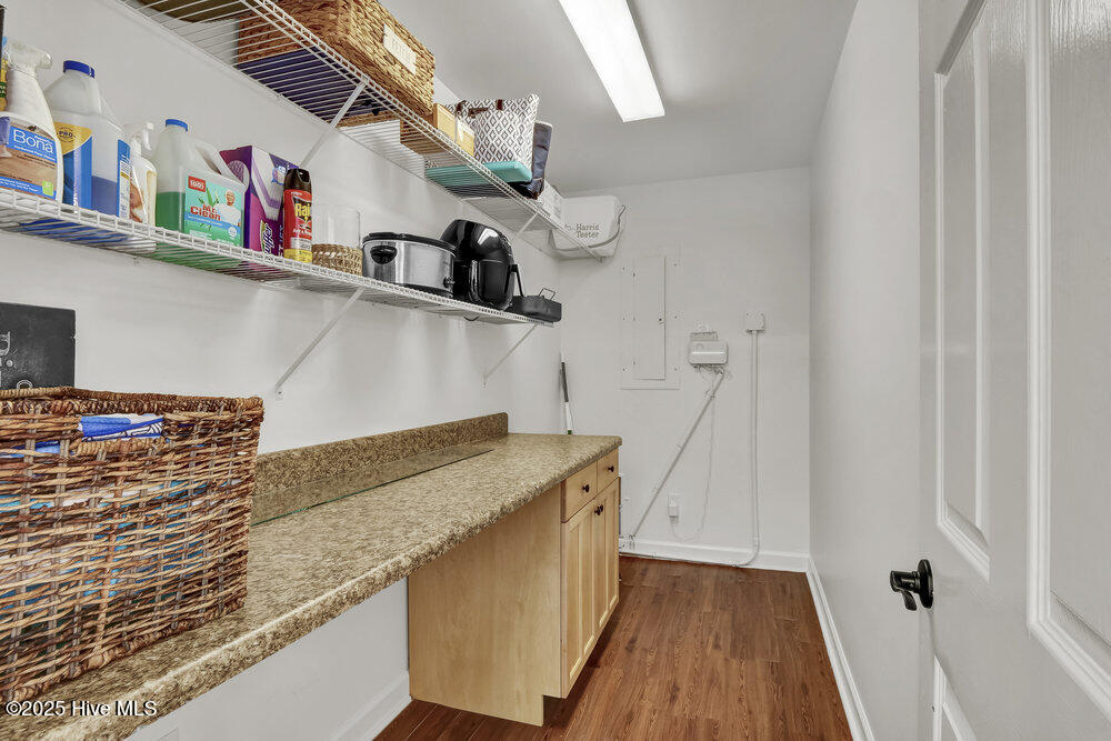 100551135 | Photo 28