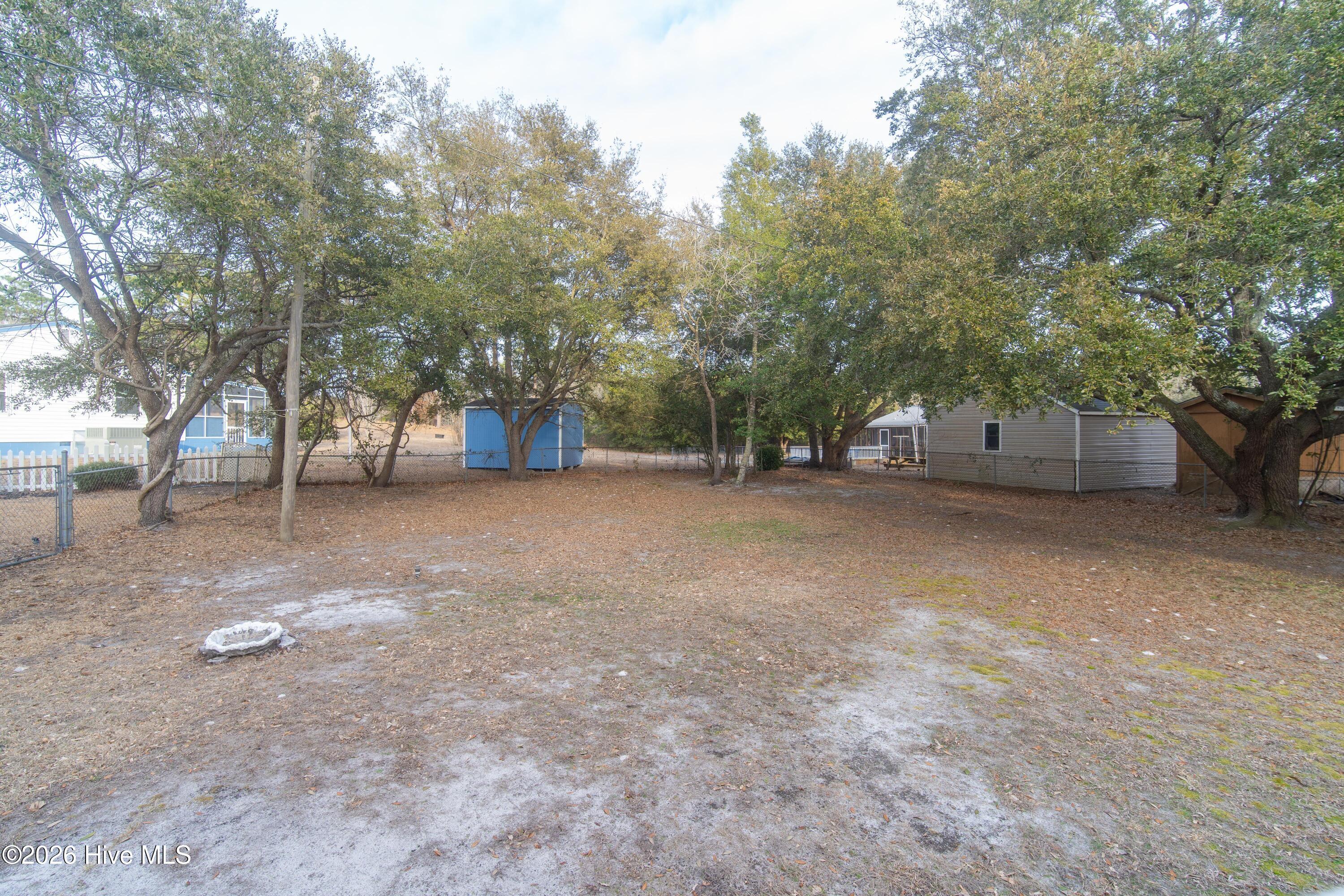 100557302 | Photo 28