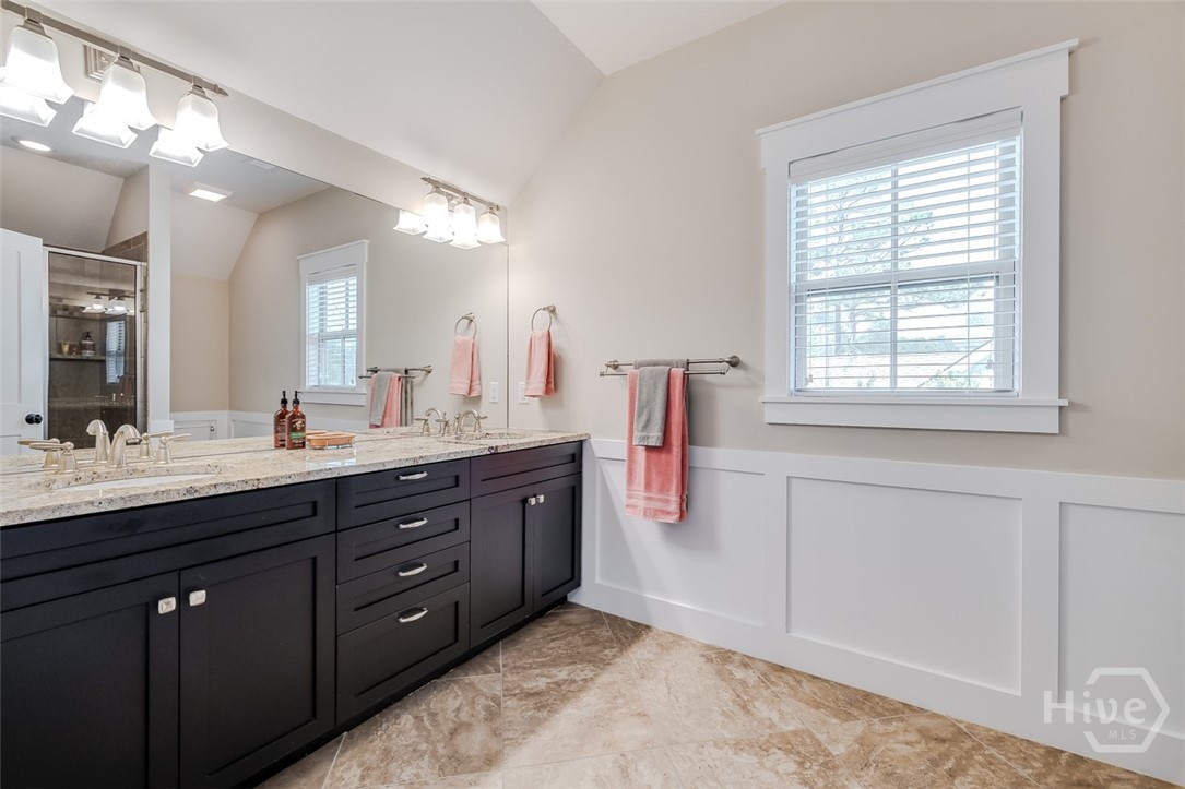 Bedroom 4 has its own private bathroom