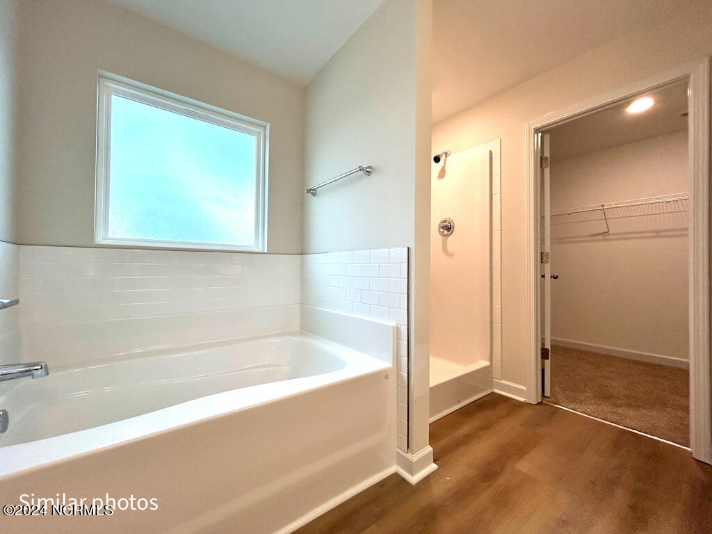 100441693 | Photo 28