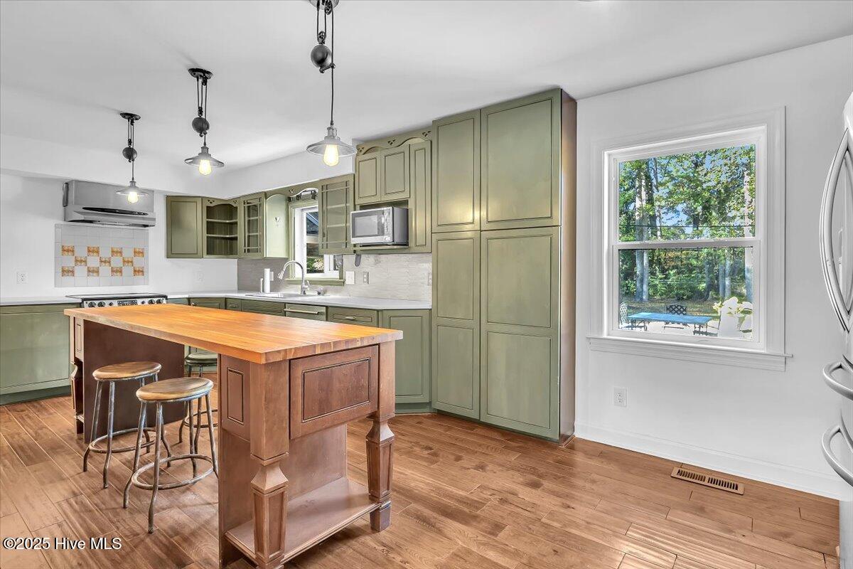 100540013 | Photo 14