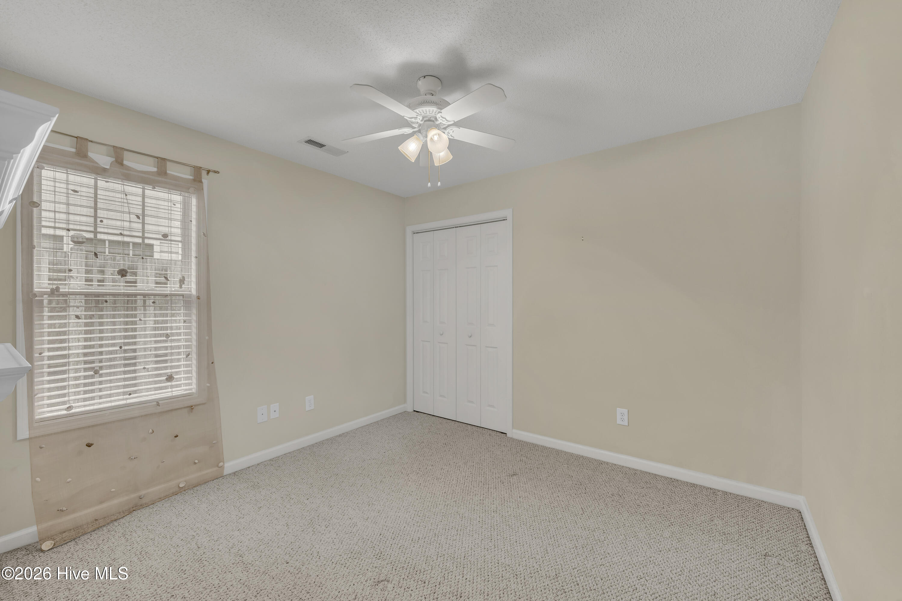 100557112 | Photo 15