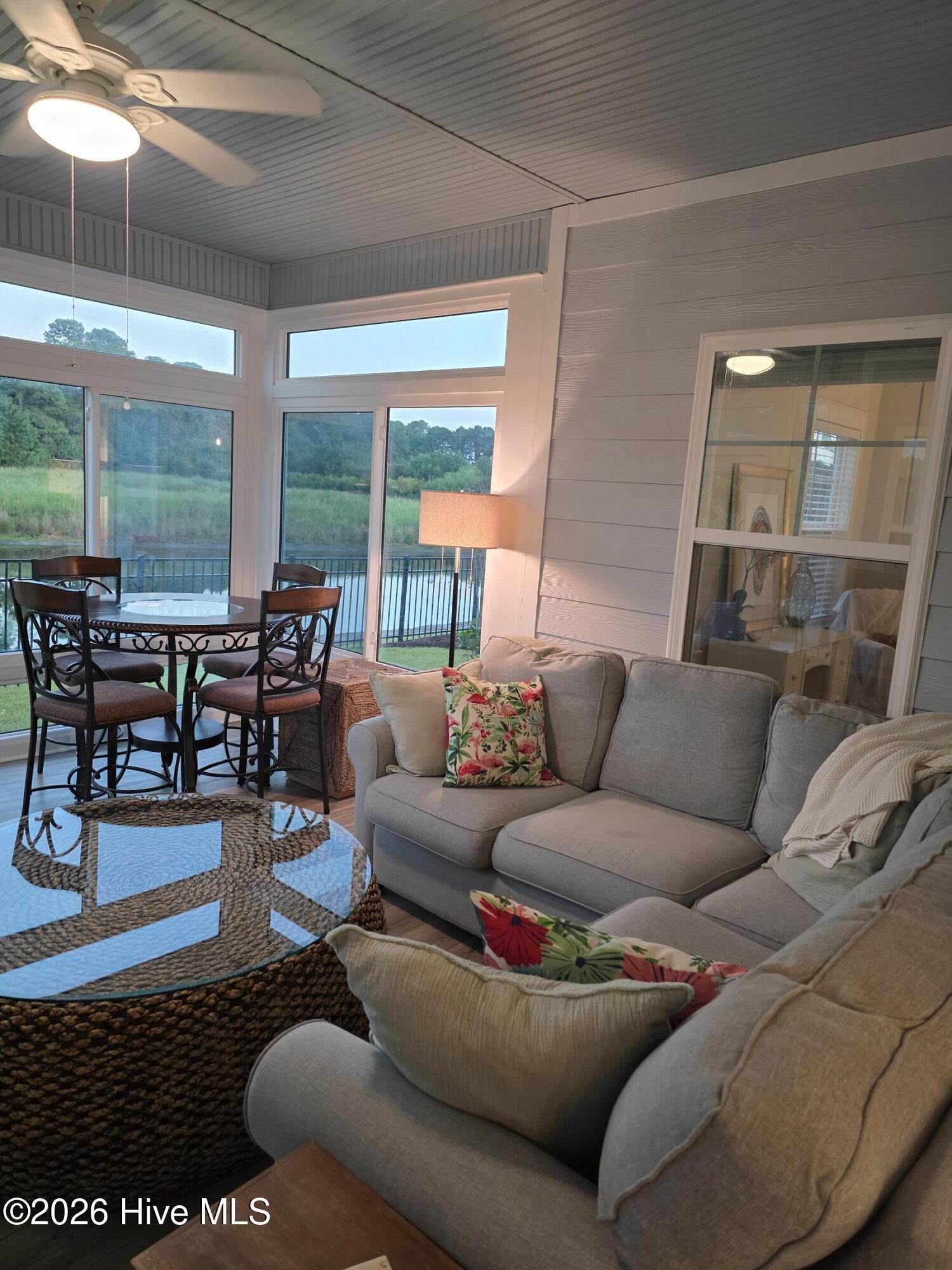 208 Windswept Lane,Beaufort