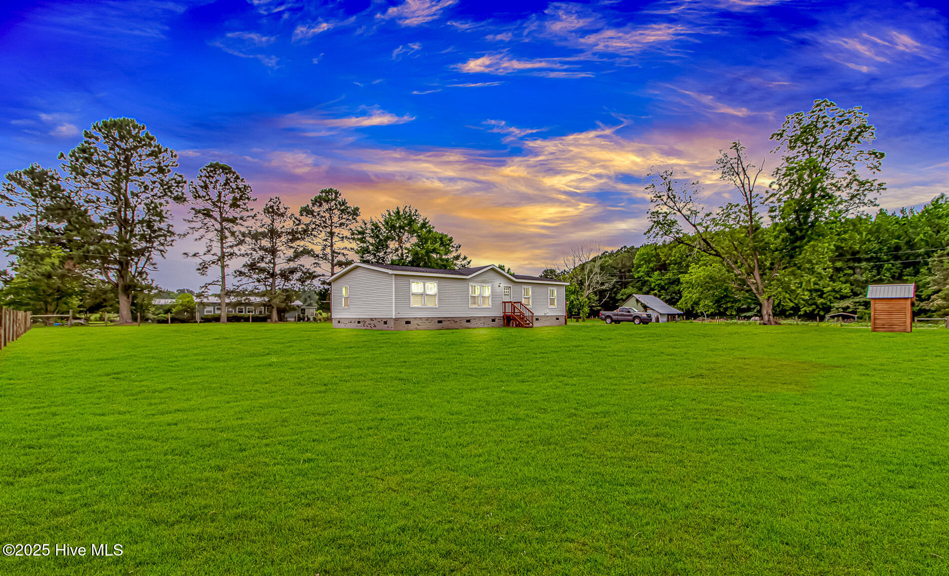 Homes for sale in Tabor City, NC | 198 Kinlaw Dr, Tabor City, NC 28463 | MLS# 100510788