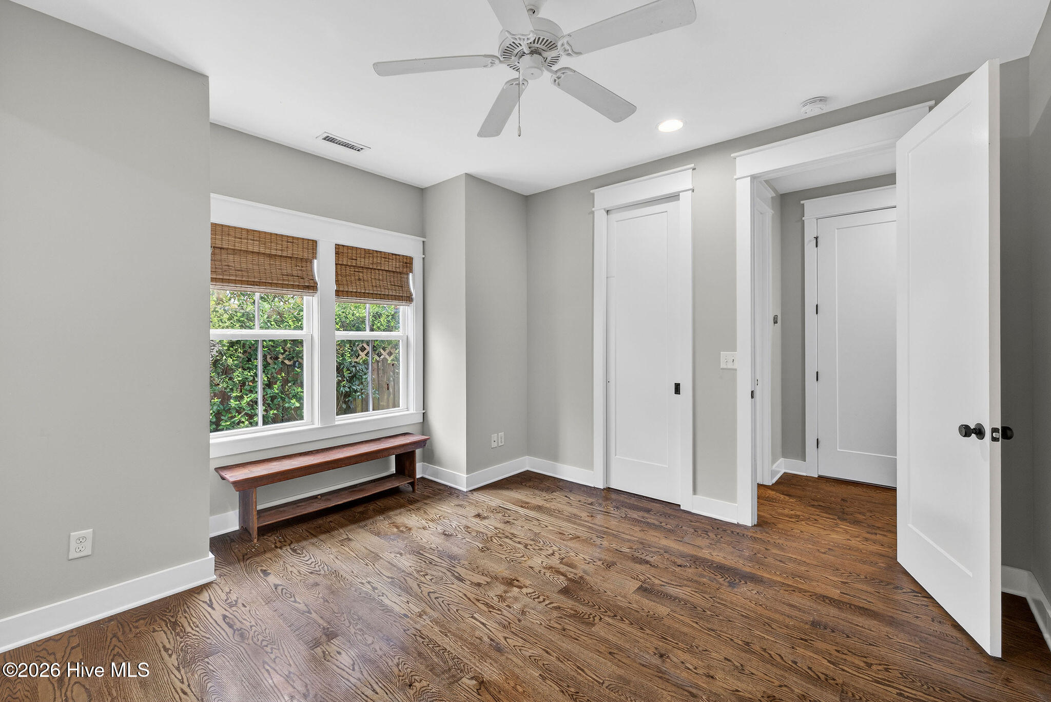 100564836 | Photo 23