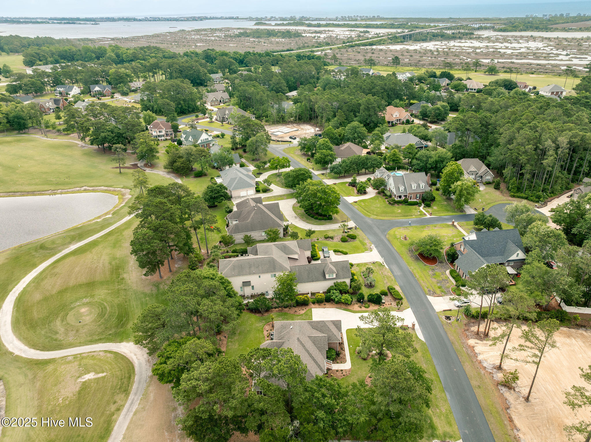 100510783 | Photo 57