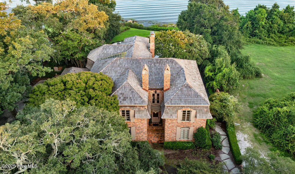 100544850 | Photo 82