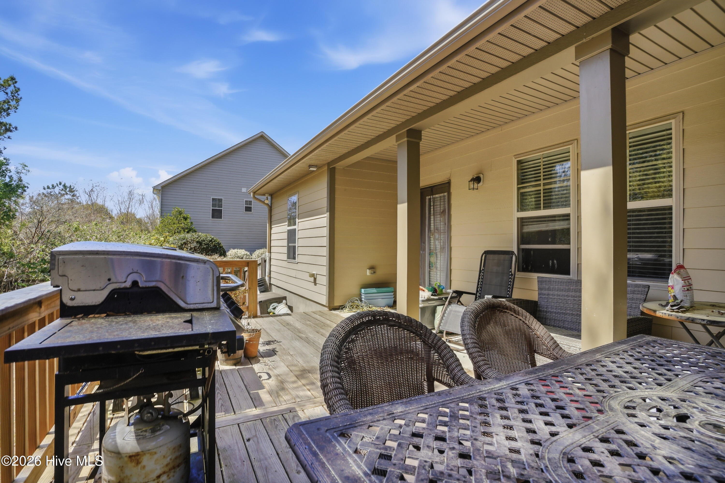 100564087 | Photo 11