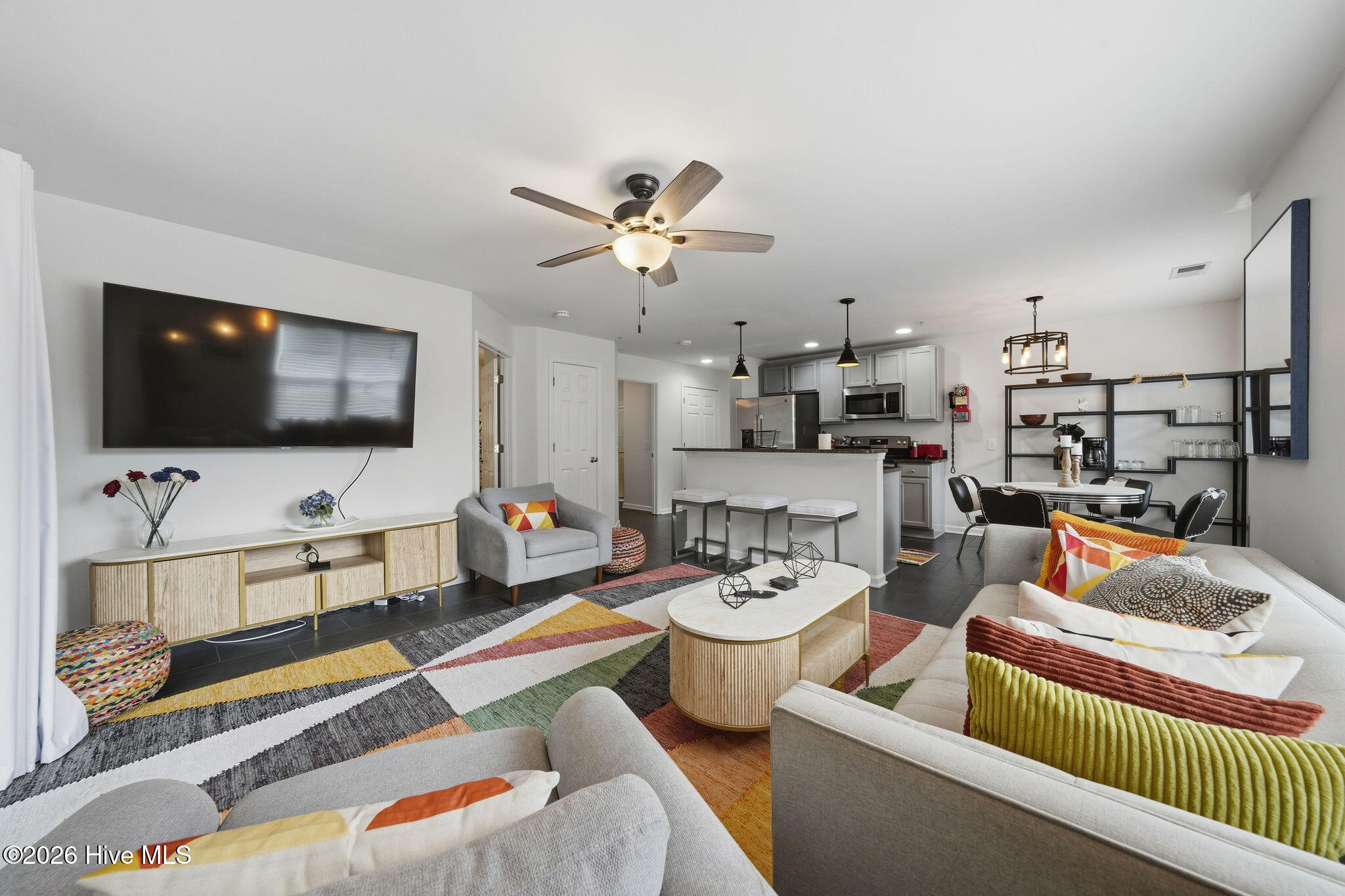 1803ClubVilla-85