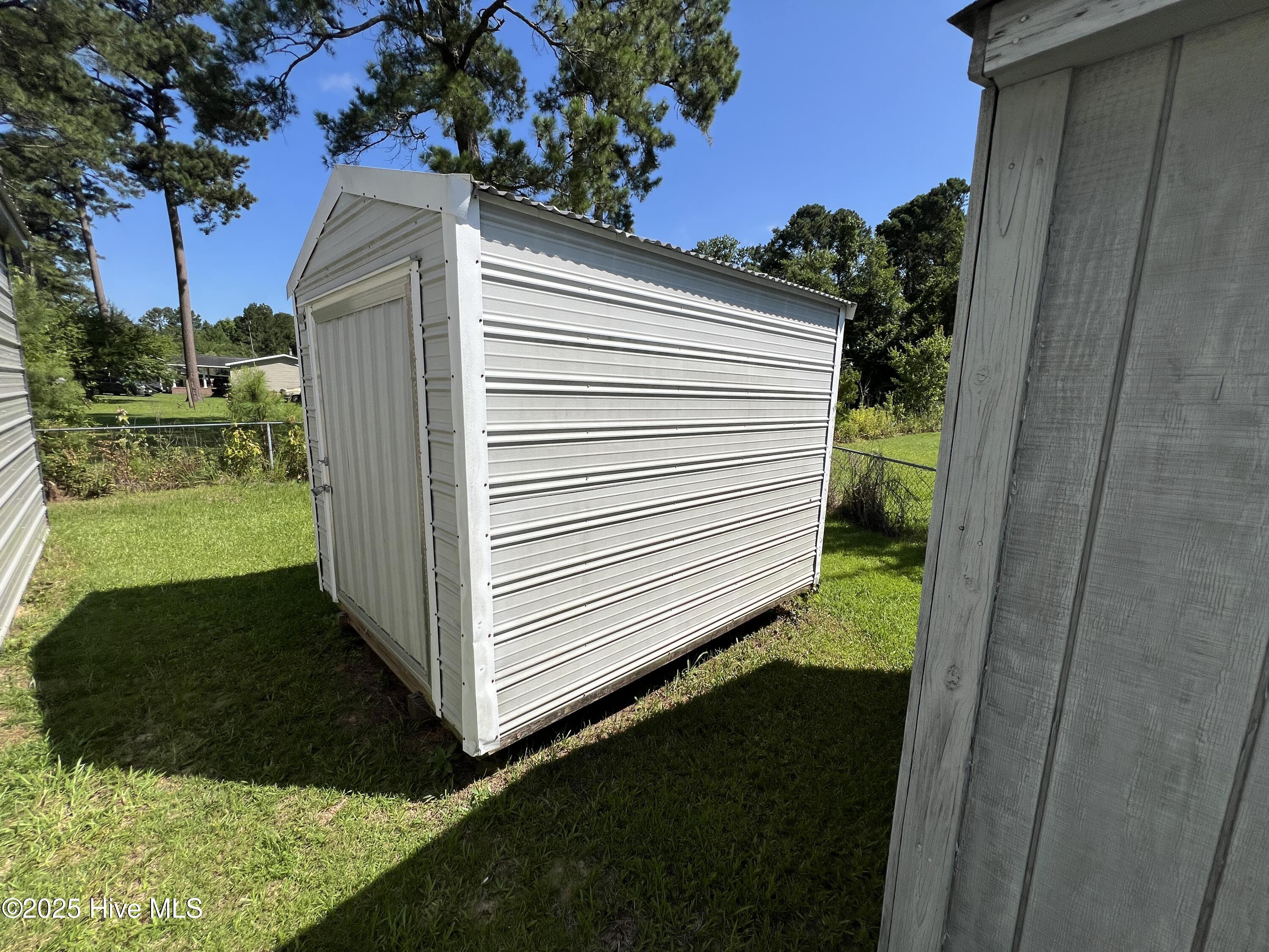 100540019 | Photo 21