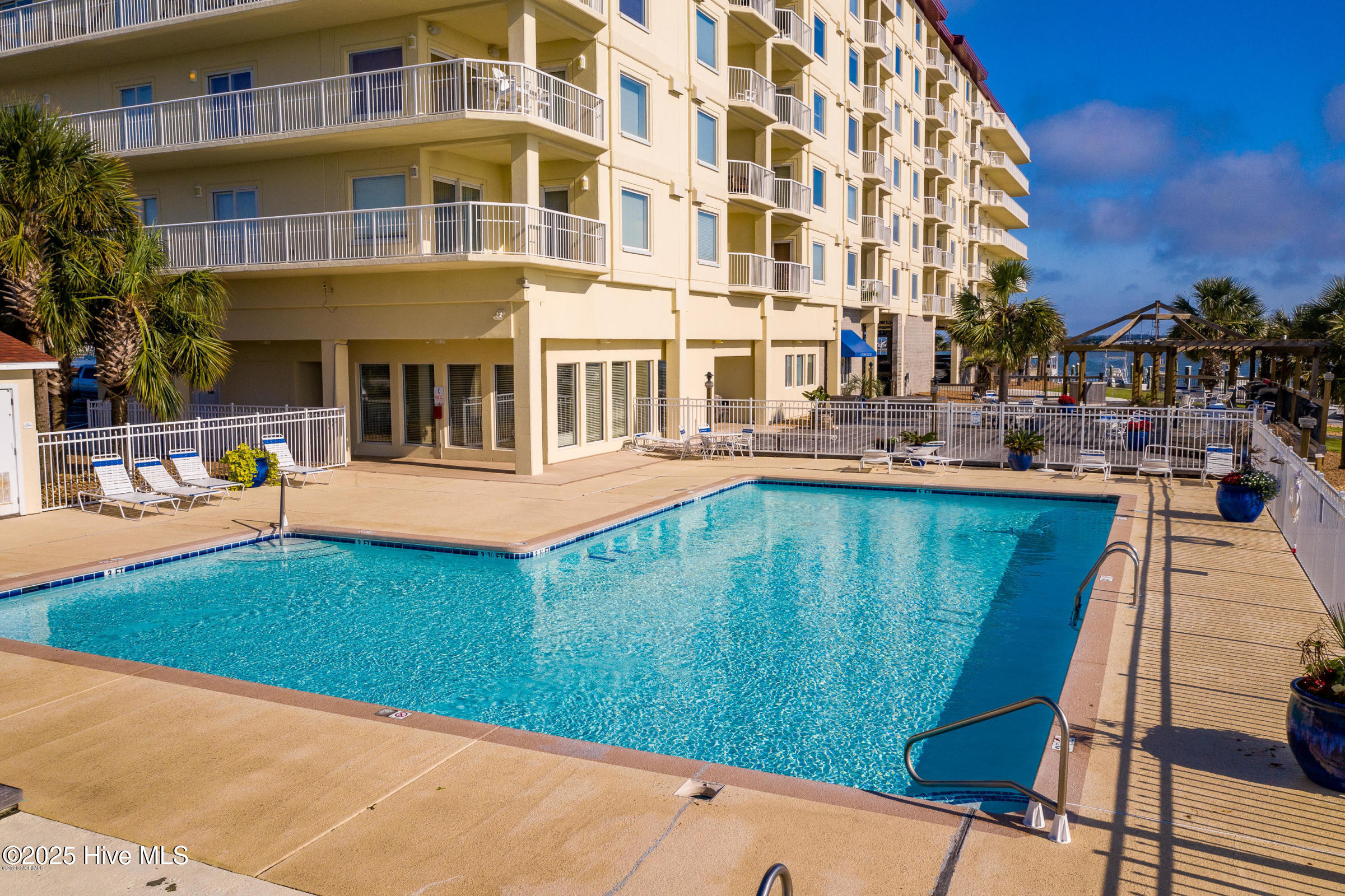 100 Olde Towne Yacht Club Drive 411,Beaufort