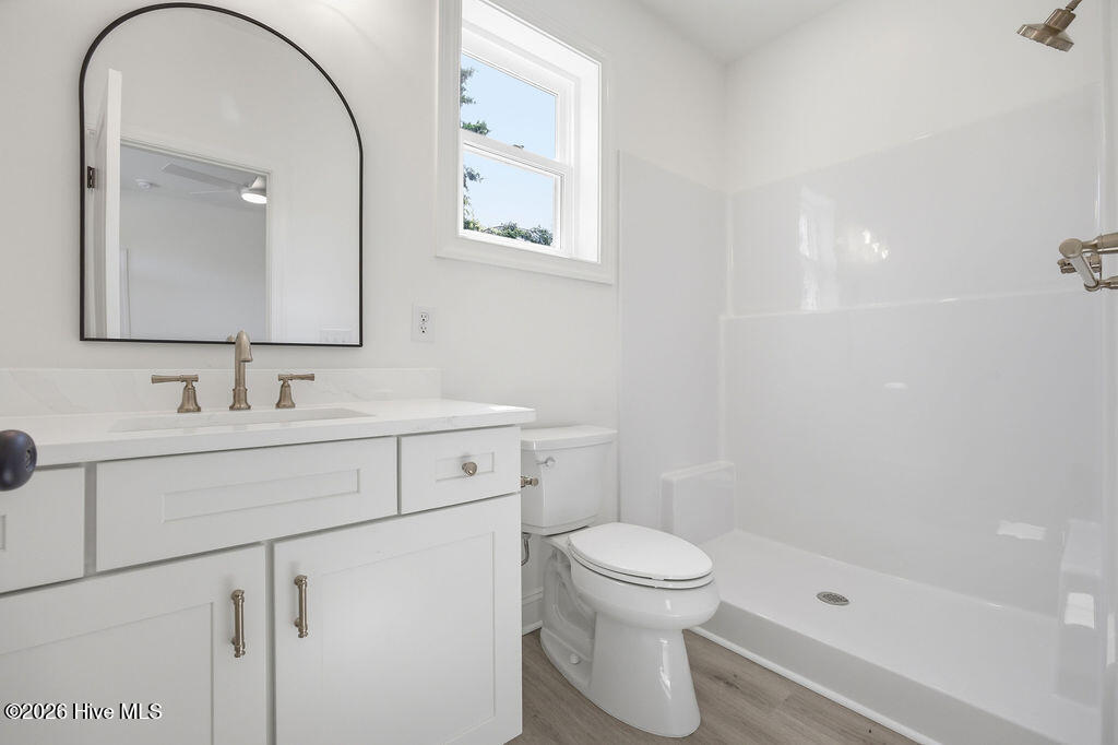 1 Bottlenose Boulevard,North Topsail Beach