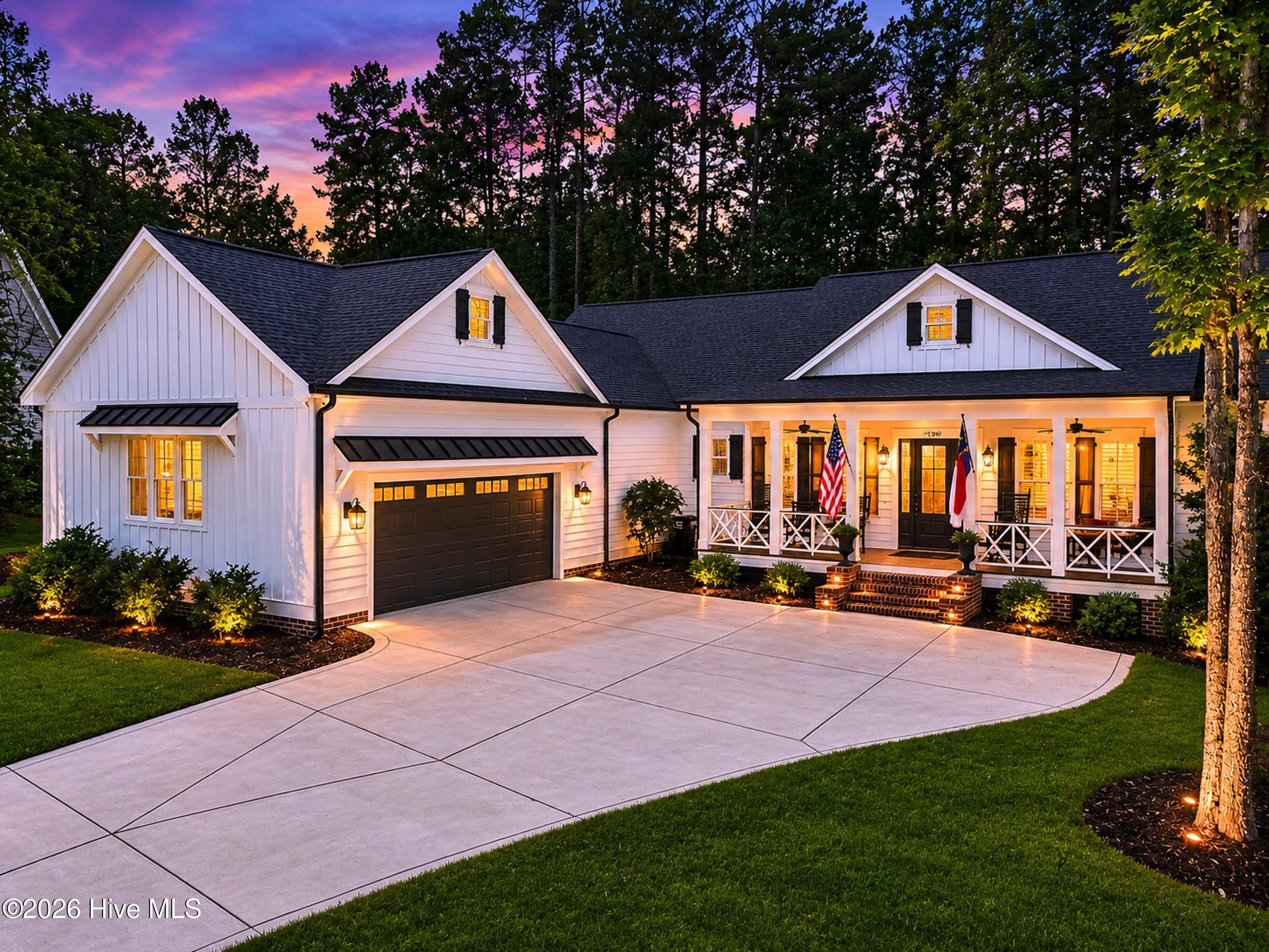FEATURED LISTINGS