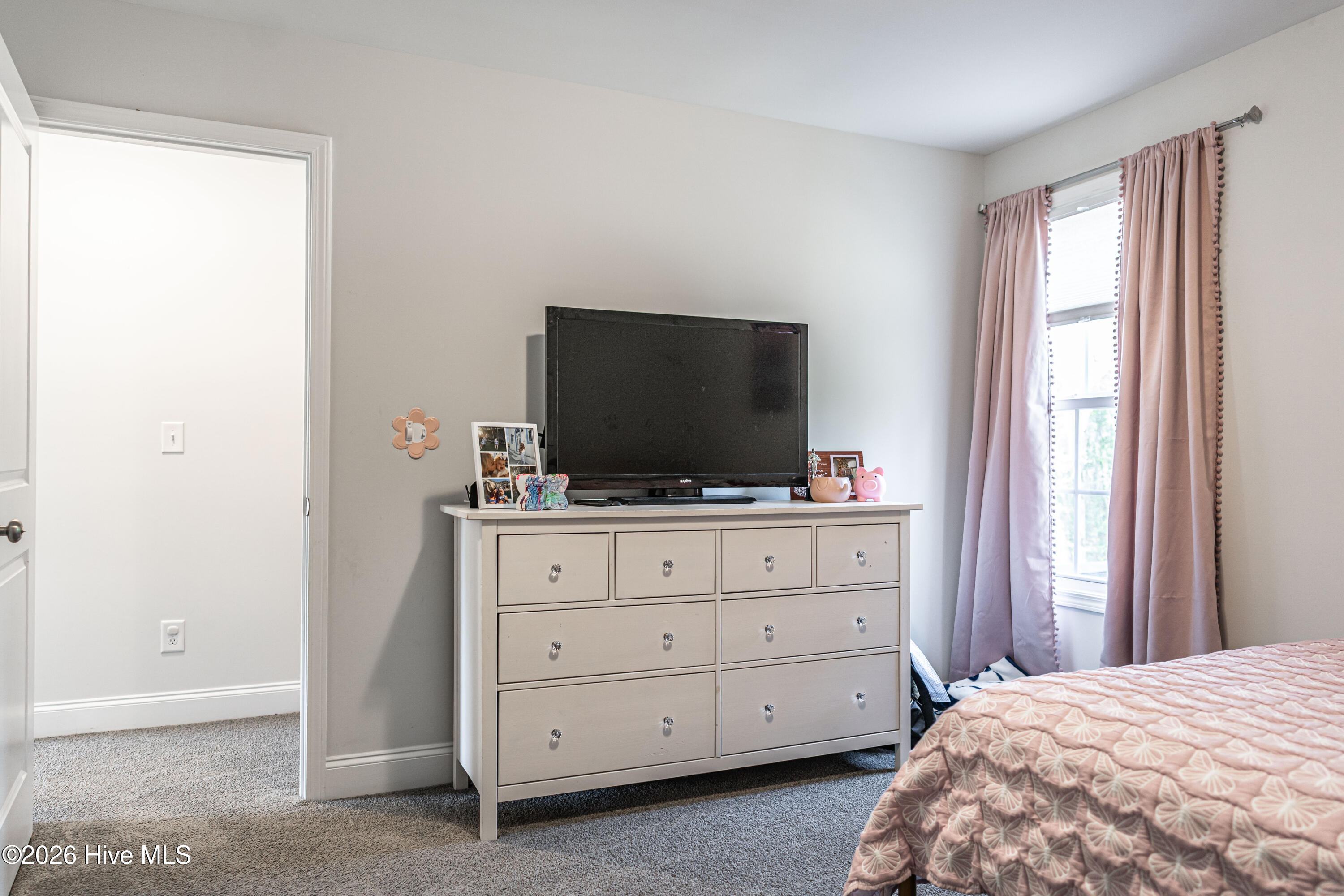 Undisclosed Address, Cameron, NC, 28326