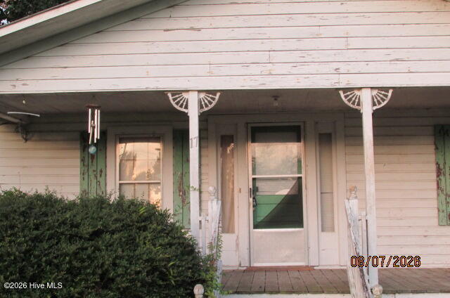 100595359 | Photo 2