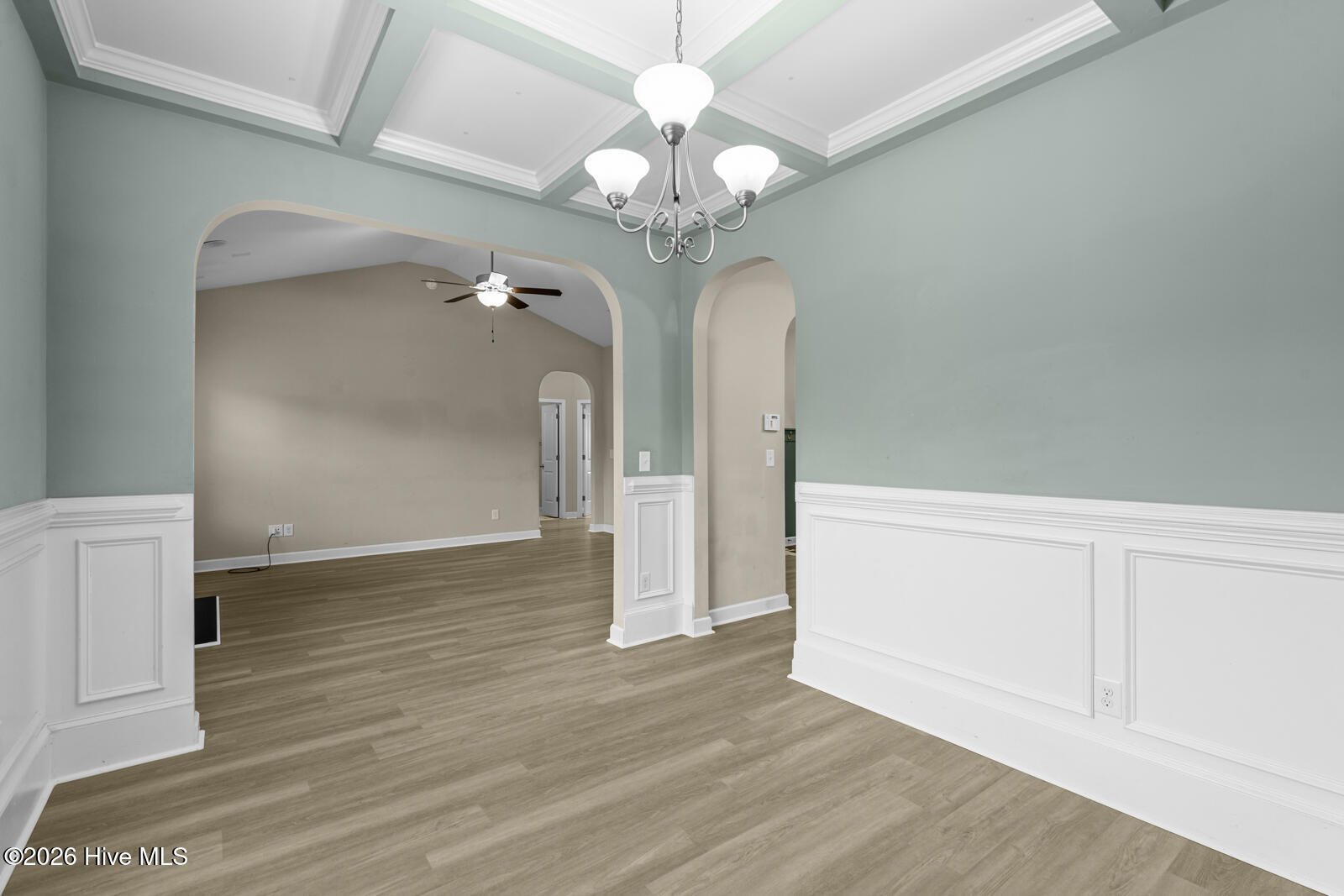 100557134 | Photo 10