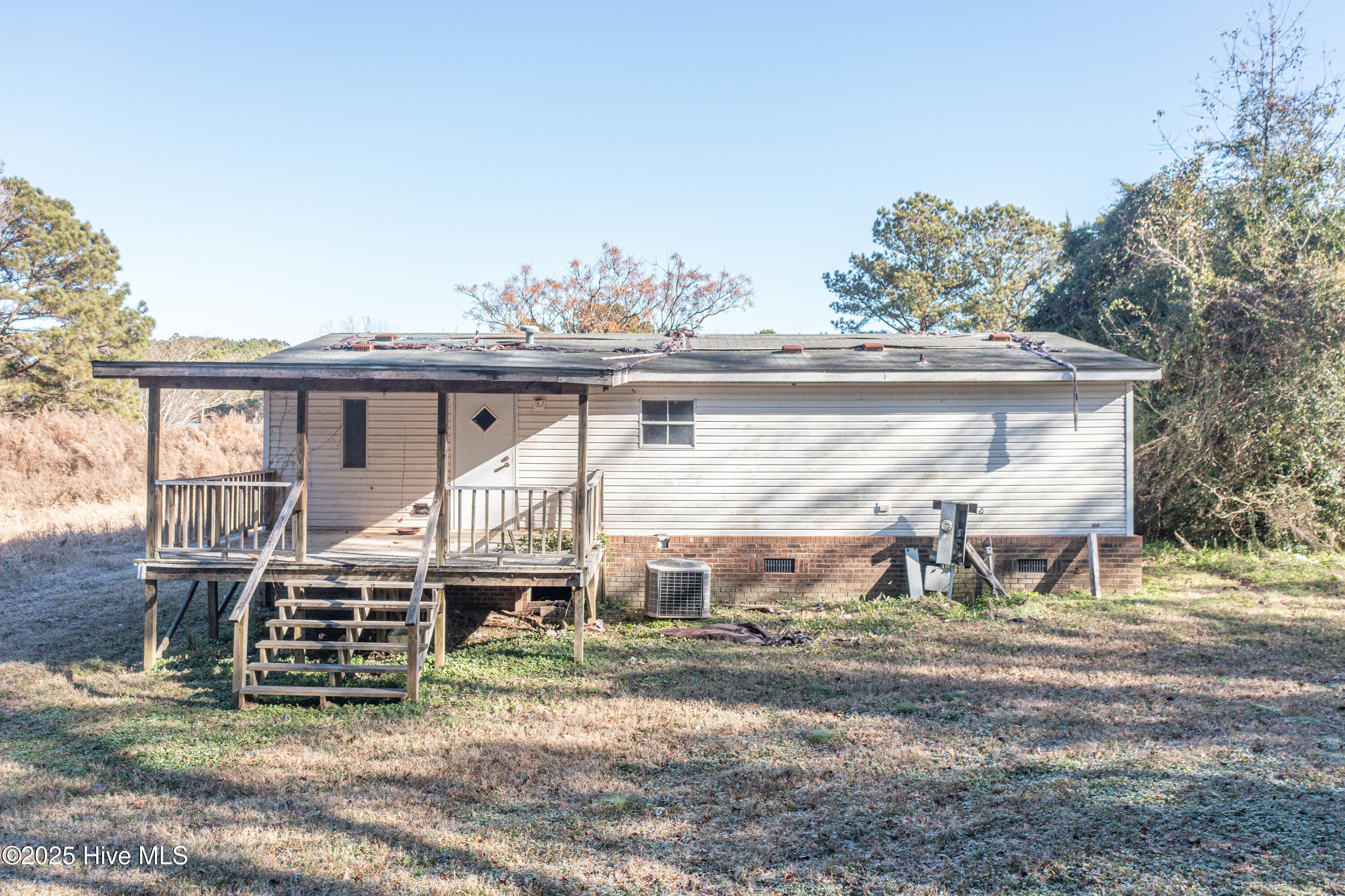 100545698 | Photo 29