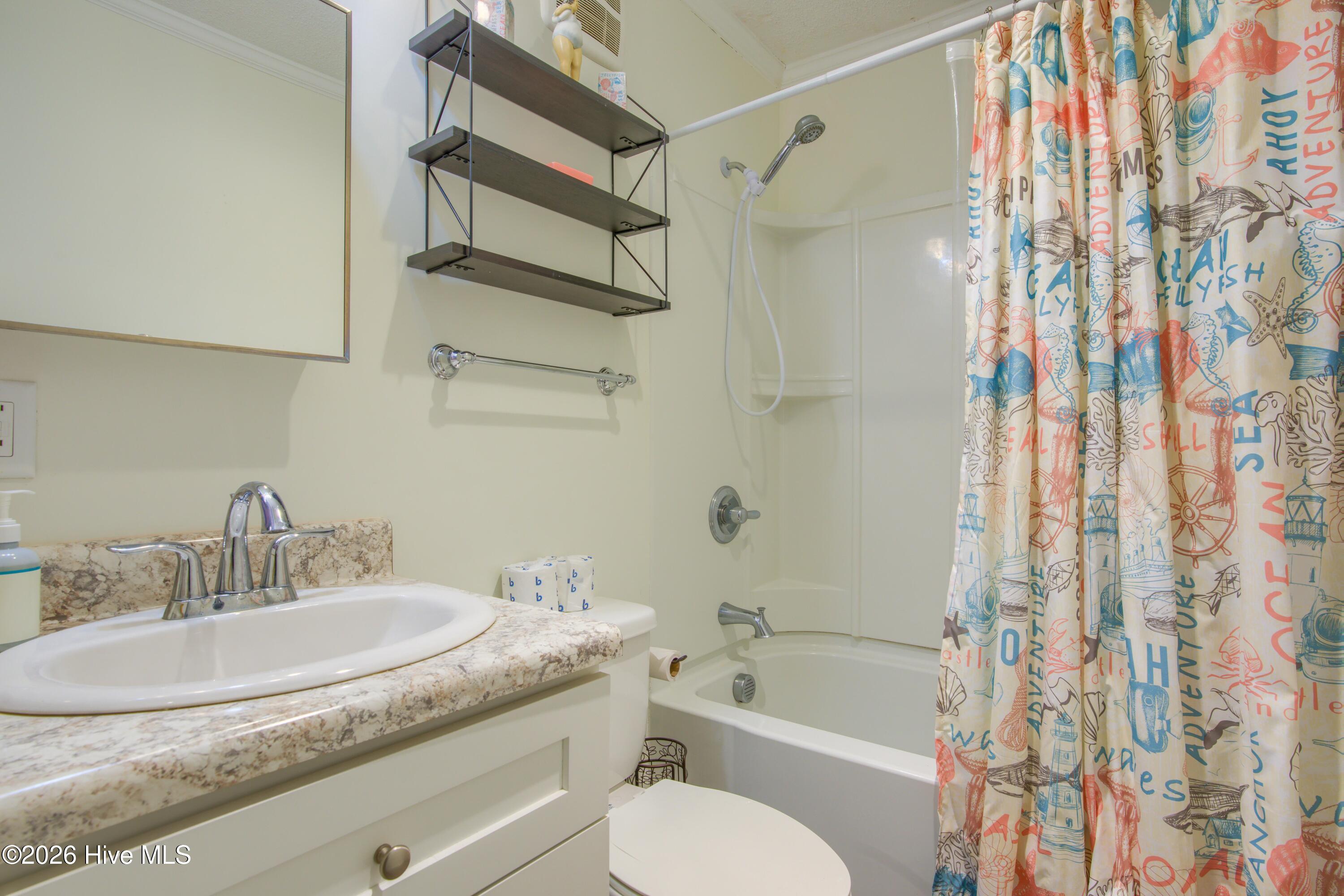 100552240 | Photo 21