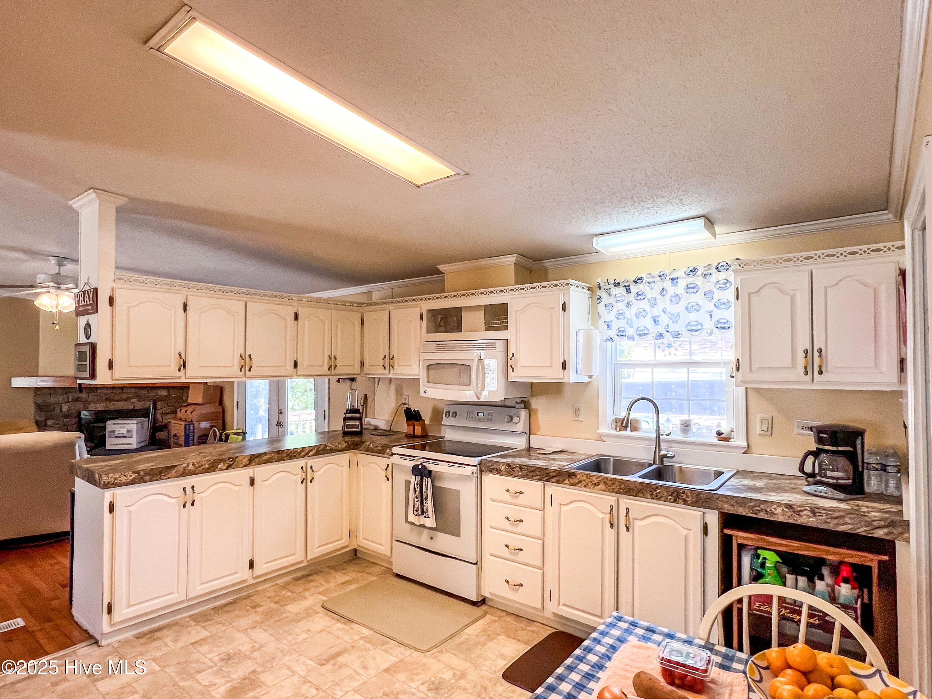 130 Deepwoods Ridge, Rocky Point, NC 28457 – photo 3: IMG_9613