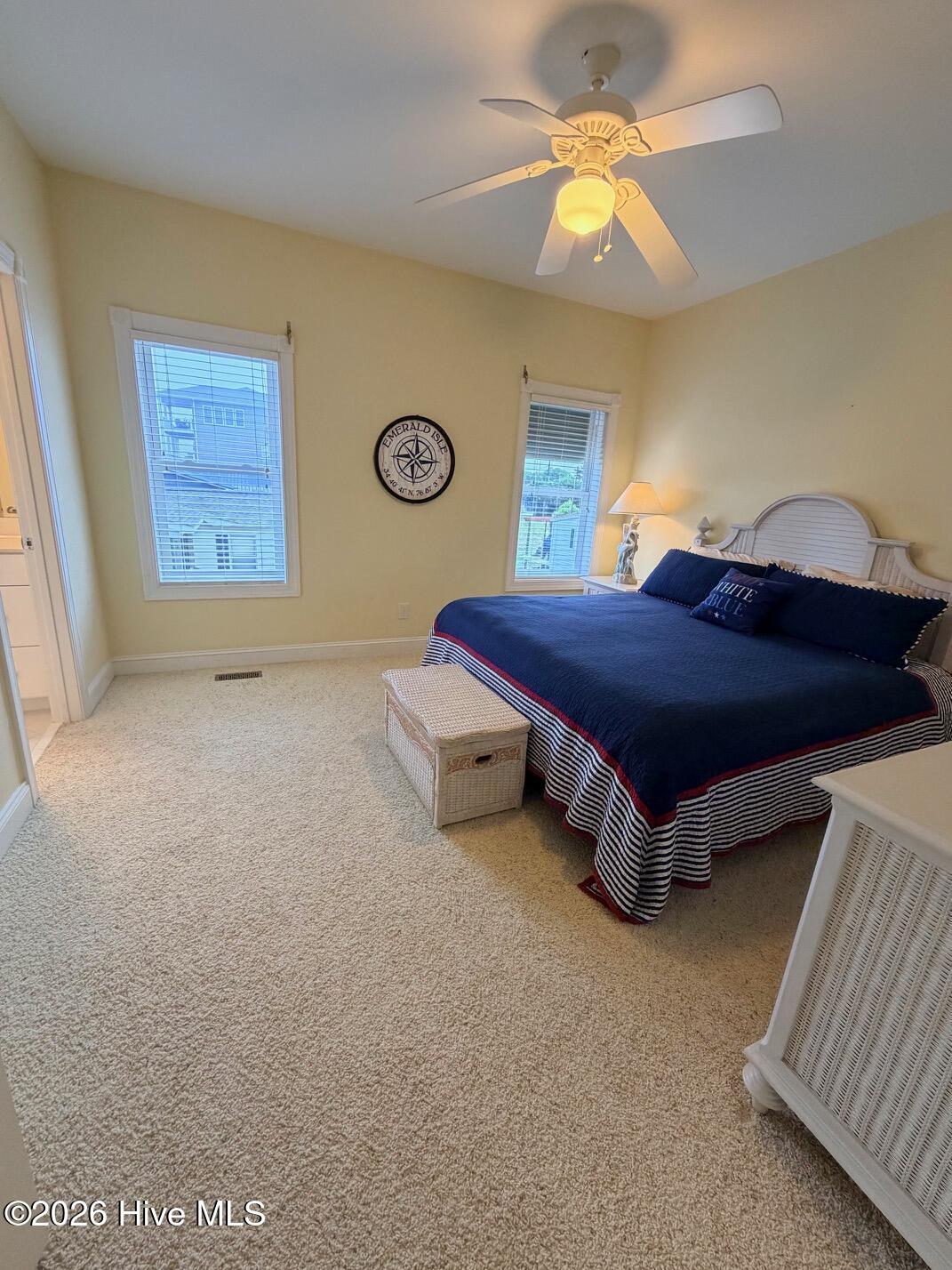 8526 Ocean View Drive,Emerald Isle