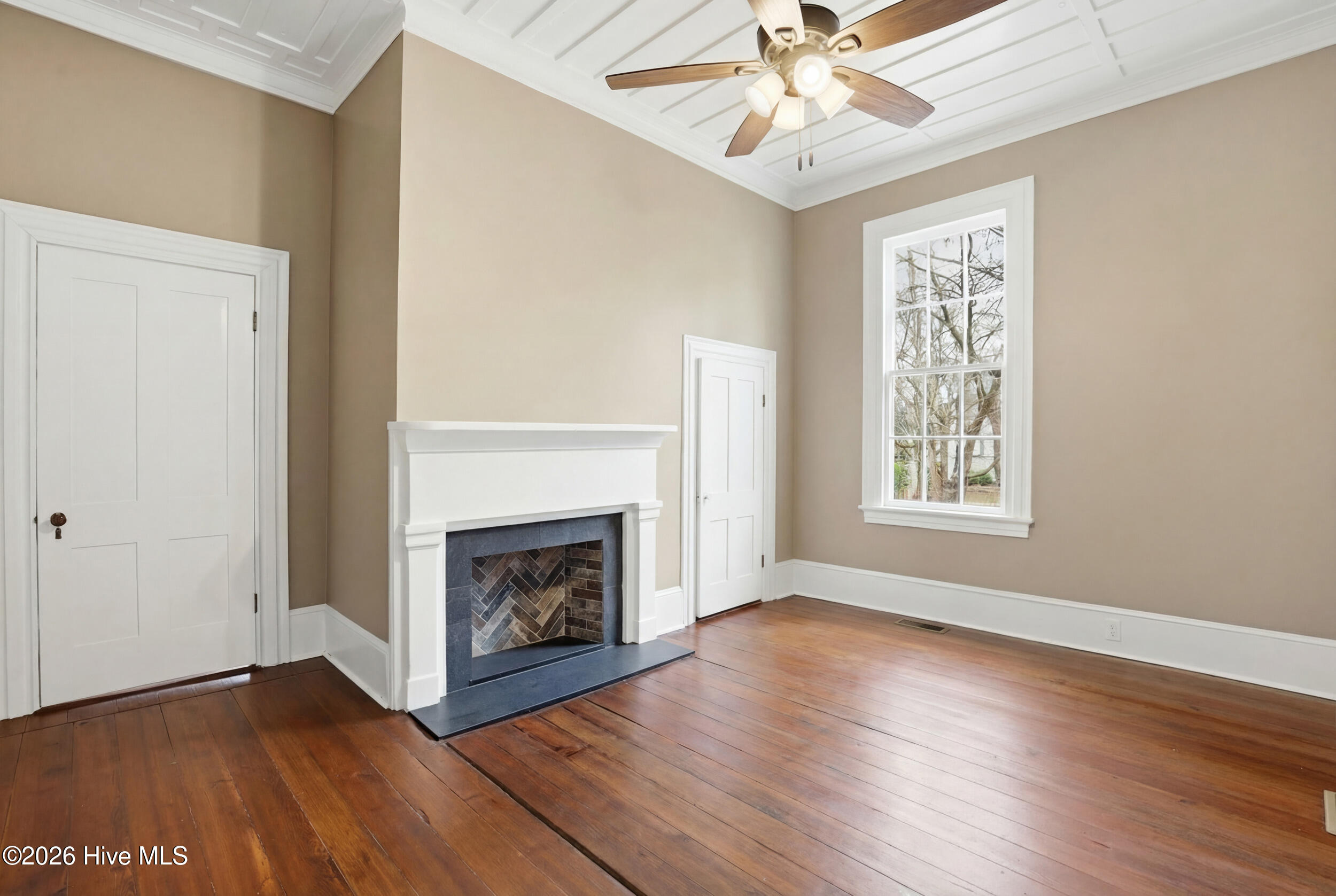 100552252 | Photo 31