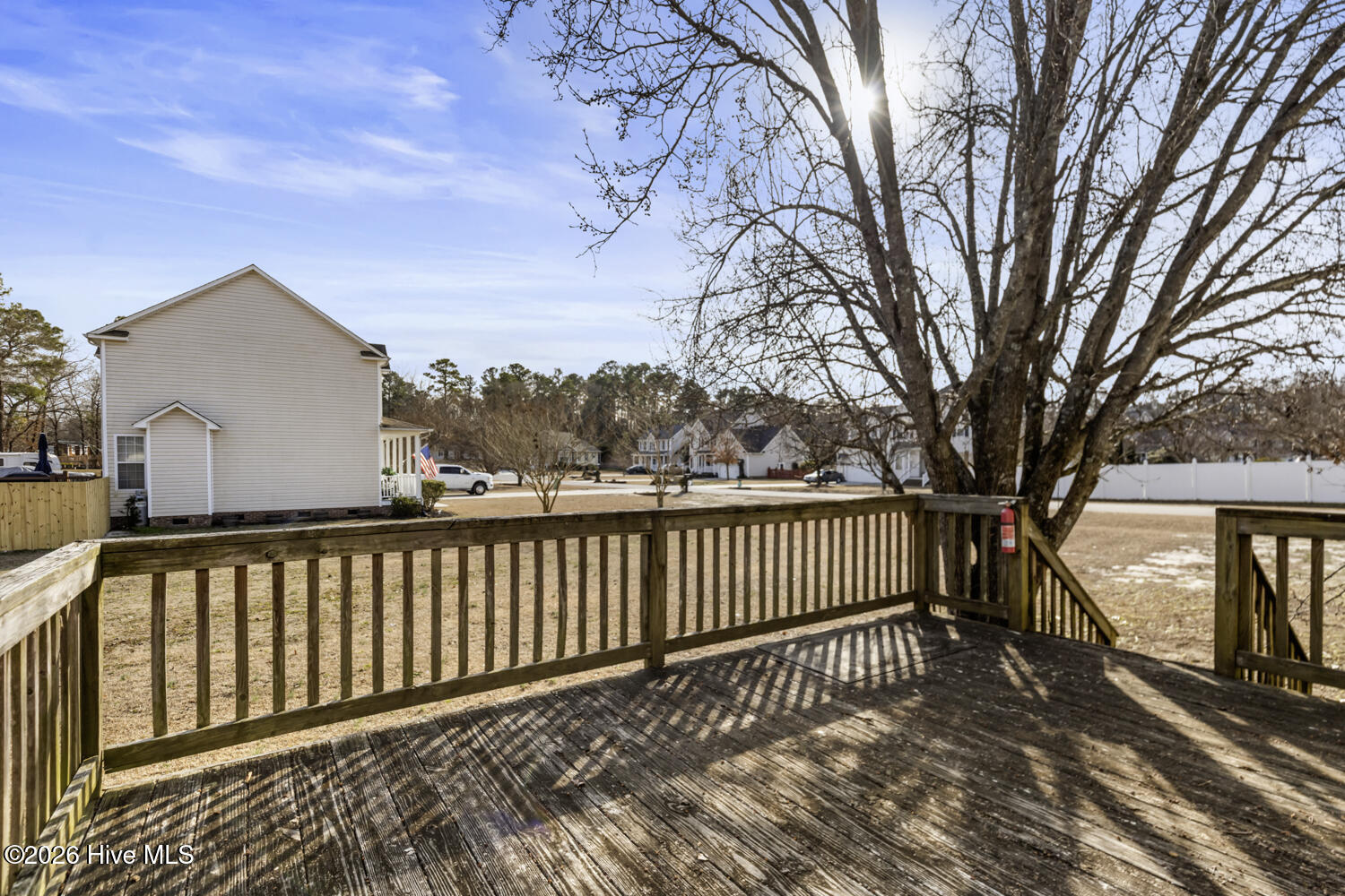 100553913 | Photo 26