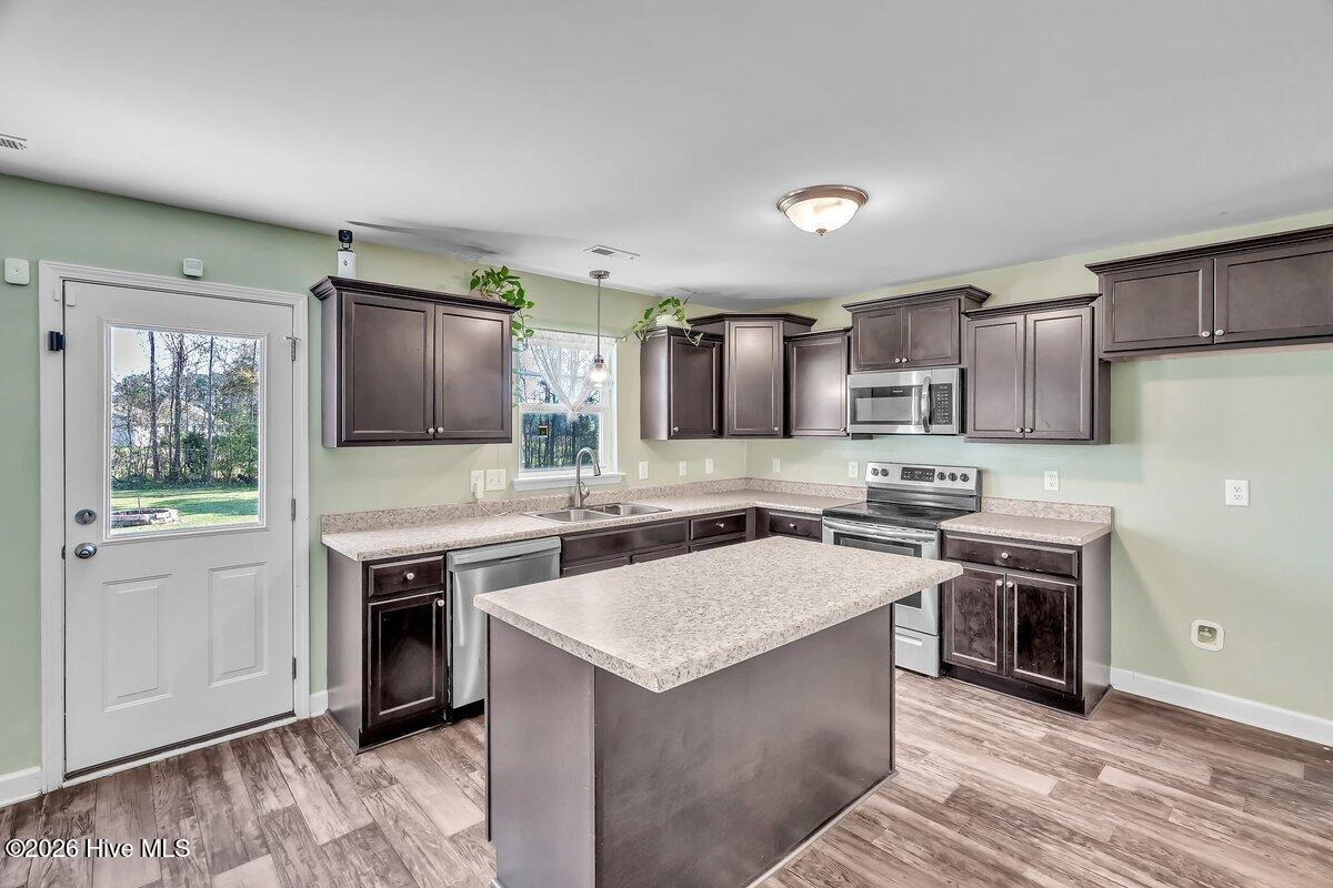 100559936 | Photo 19