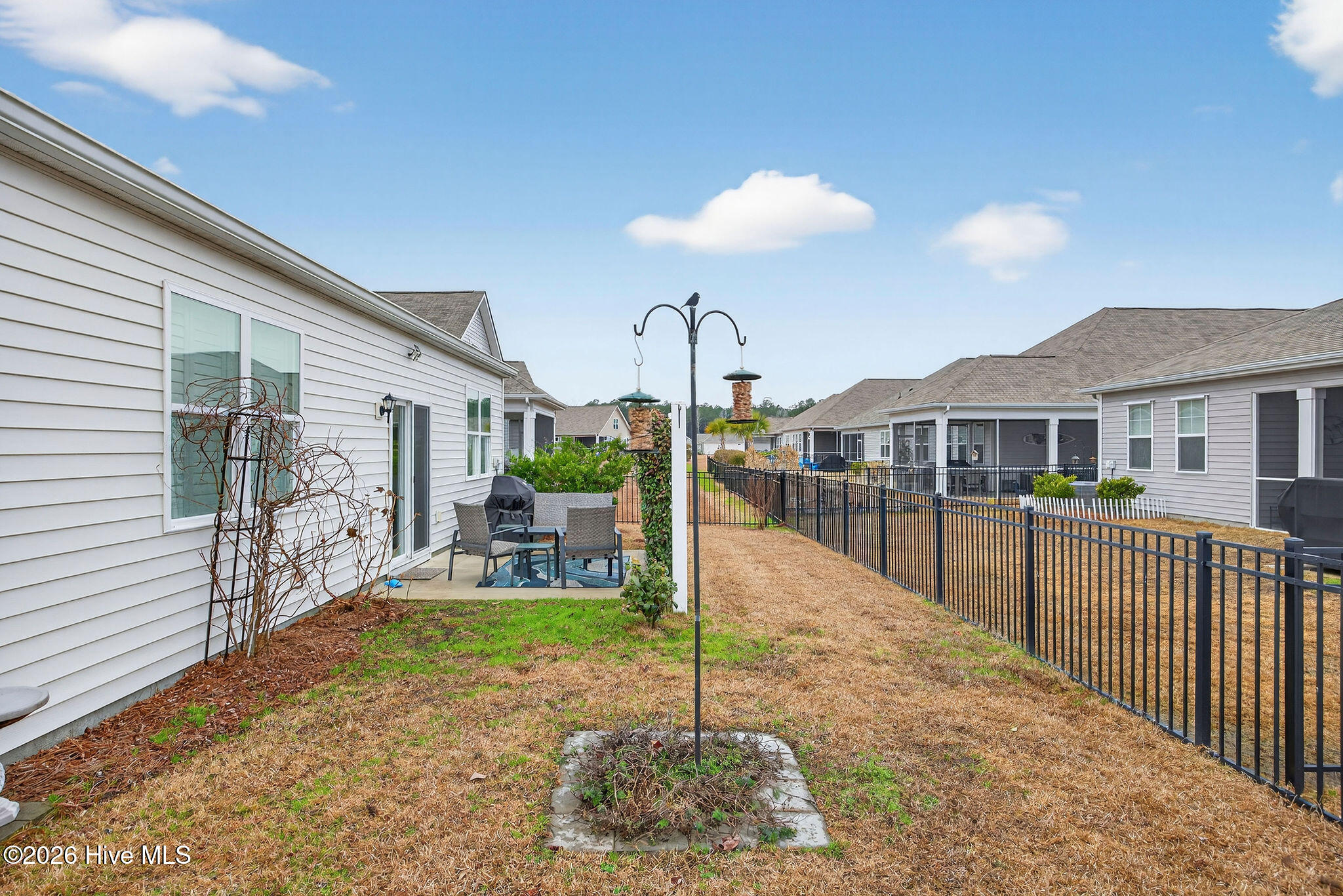 100551892 | Photo 32