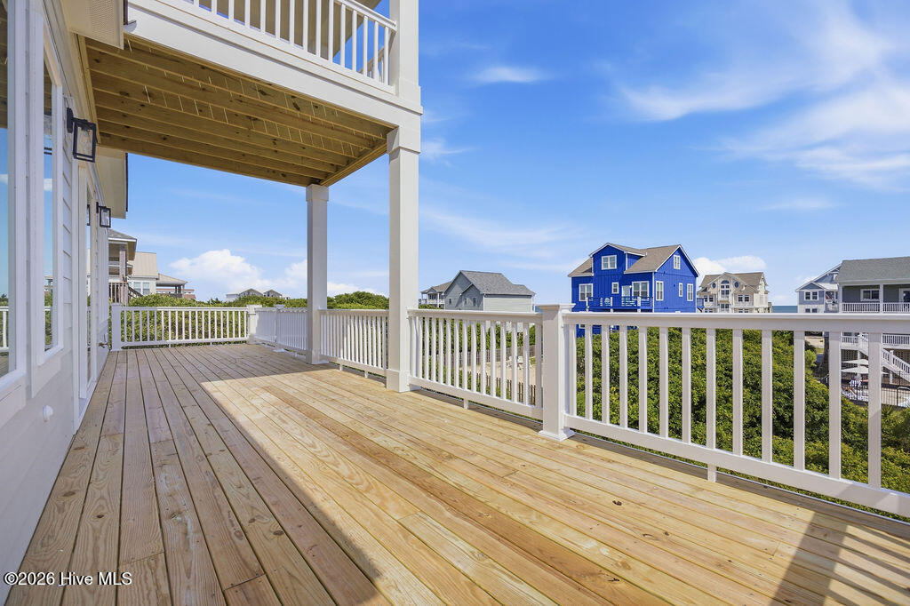 1 Bottlenose Boulevard,North Topsail Beach