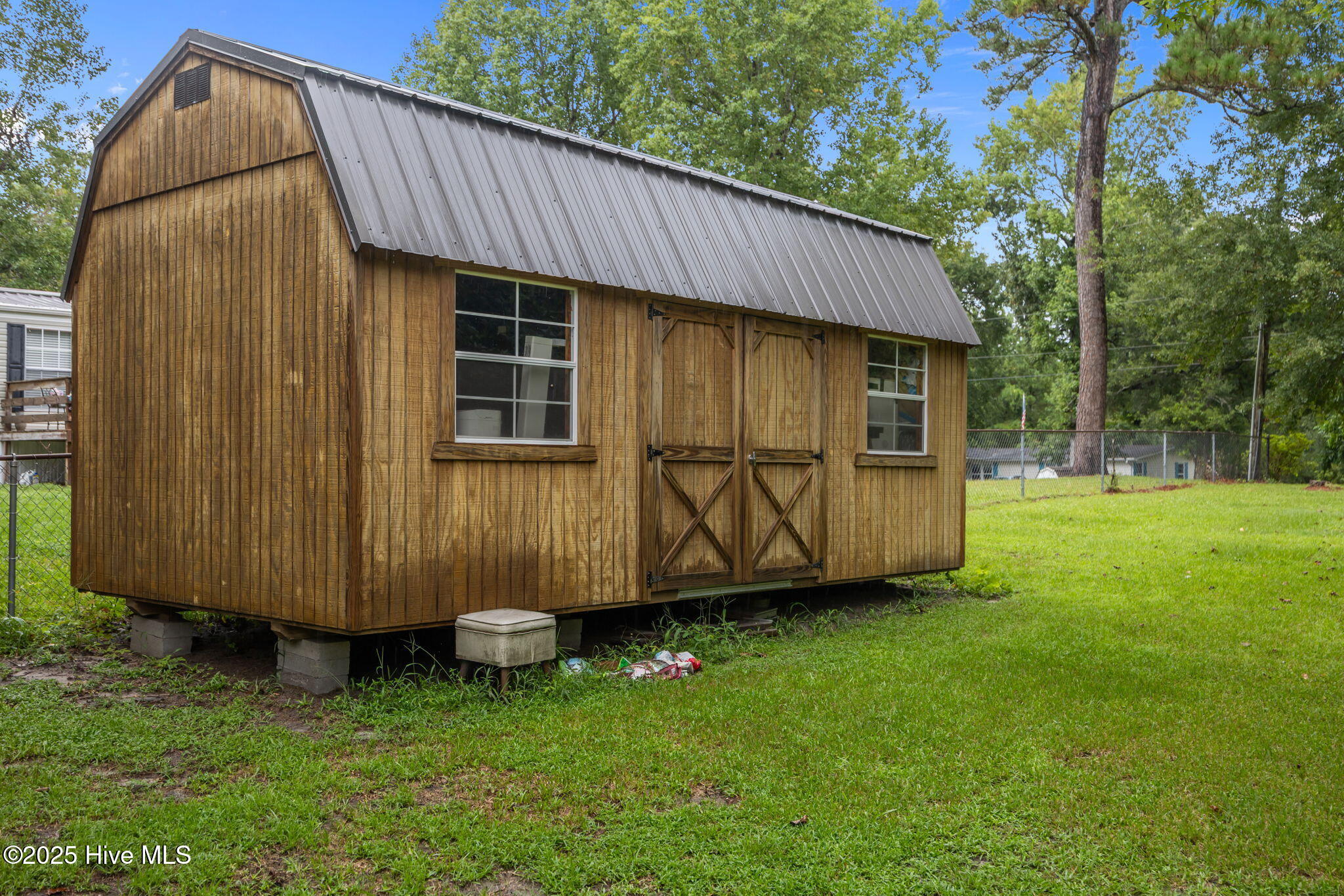 100566802 | Photo 46