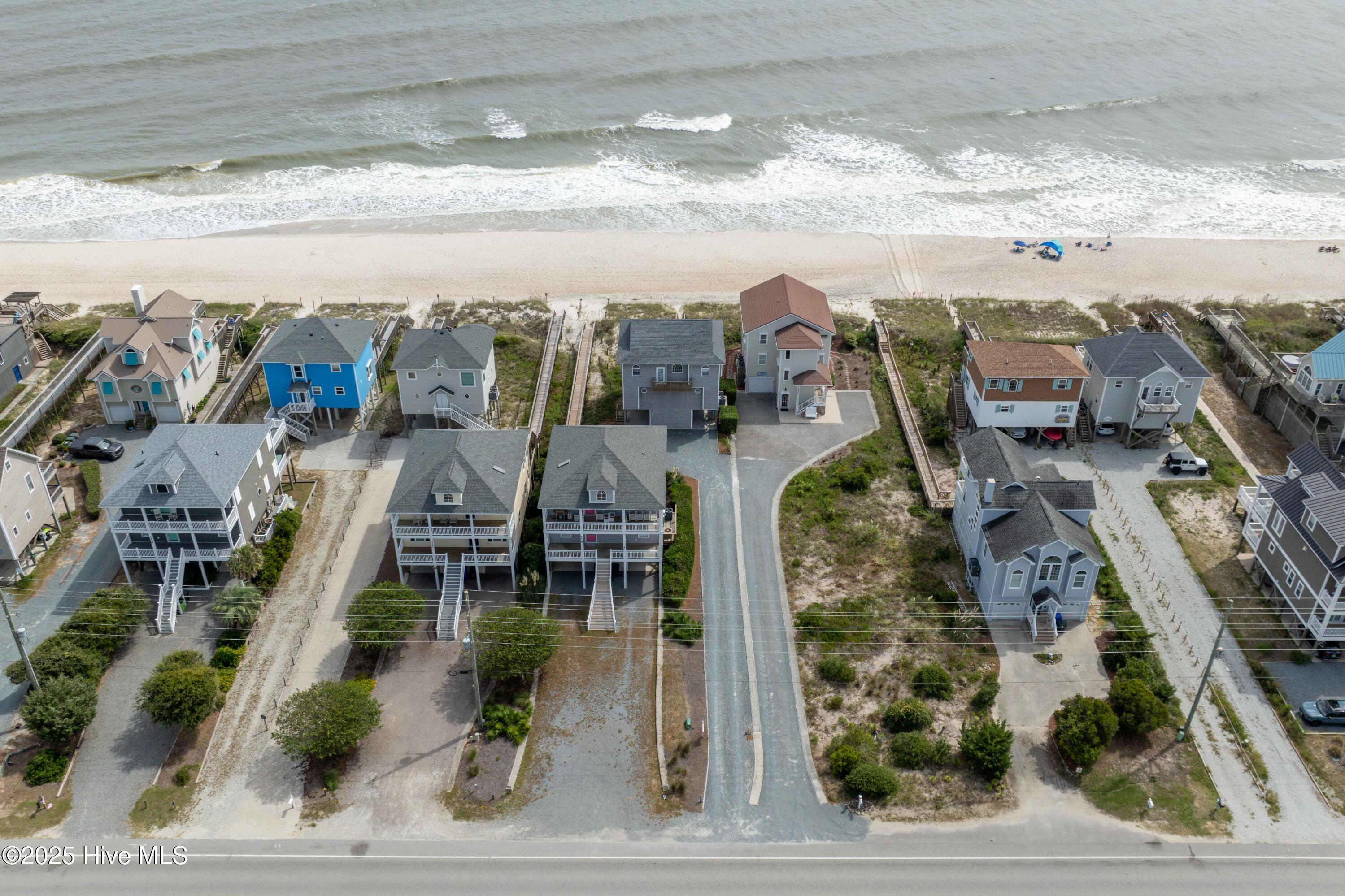 100529983 | Photo 11