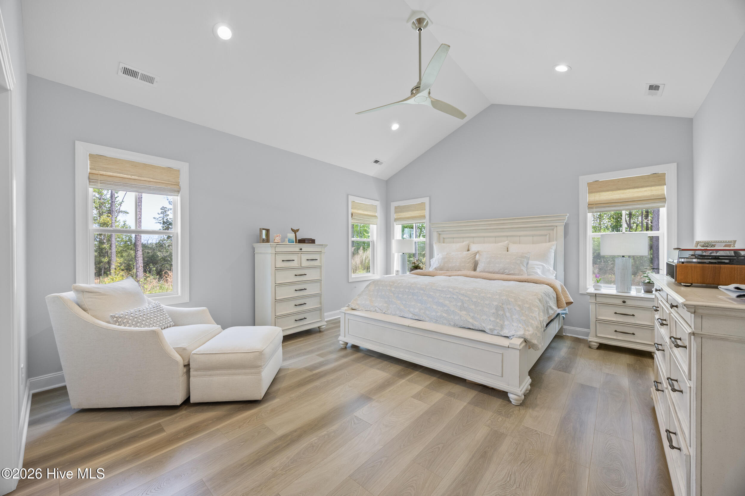 598 Saratoga Way, Rocky Point, NC 28457 – photo 15: 17_bedroom