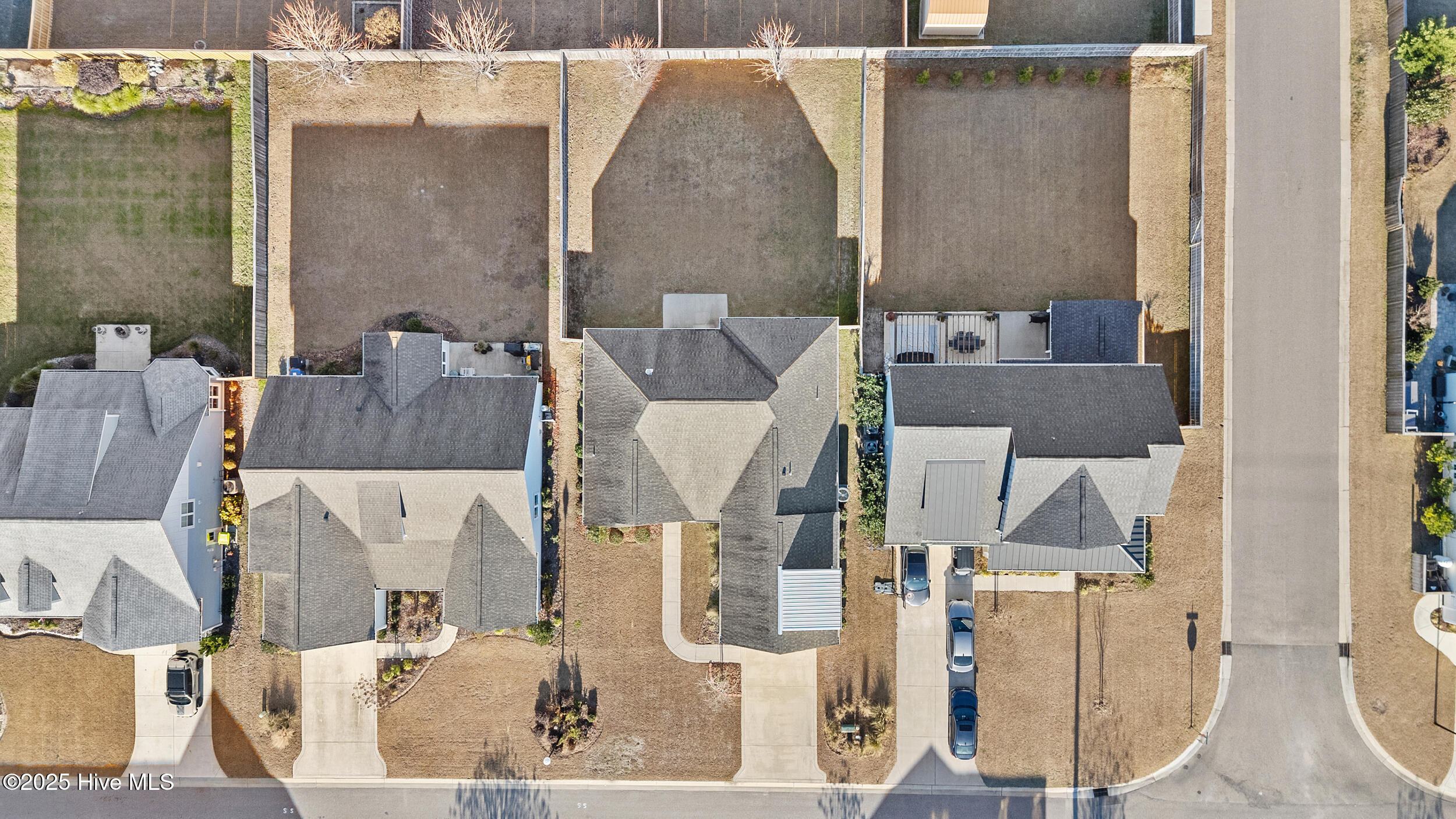 100545820 | Photo 39