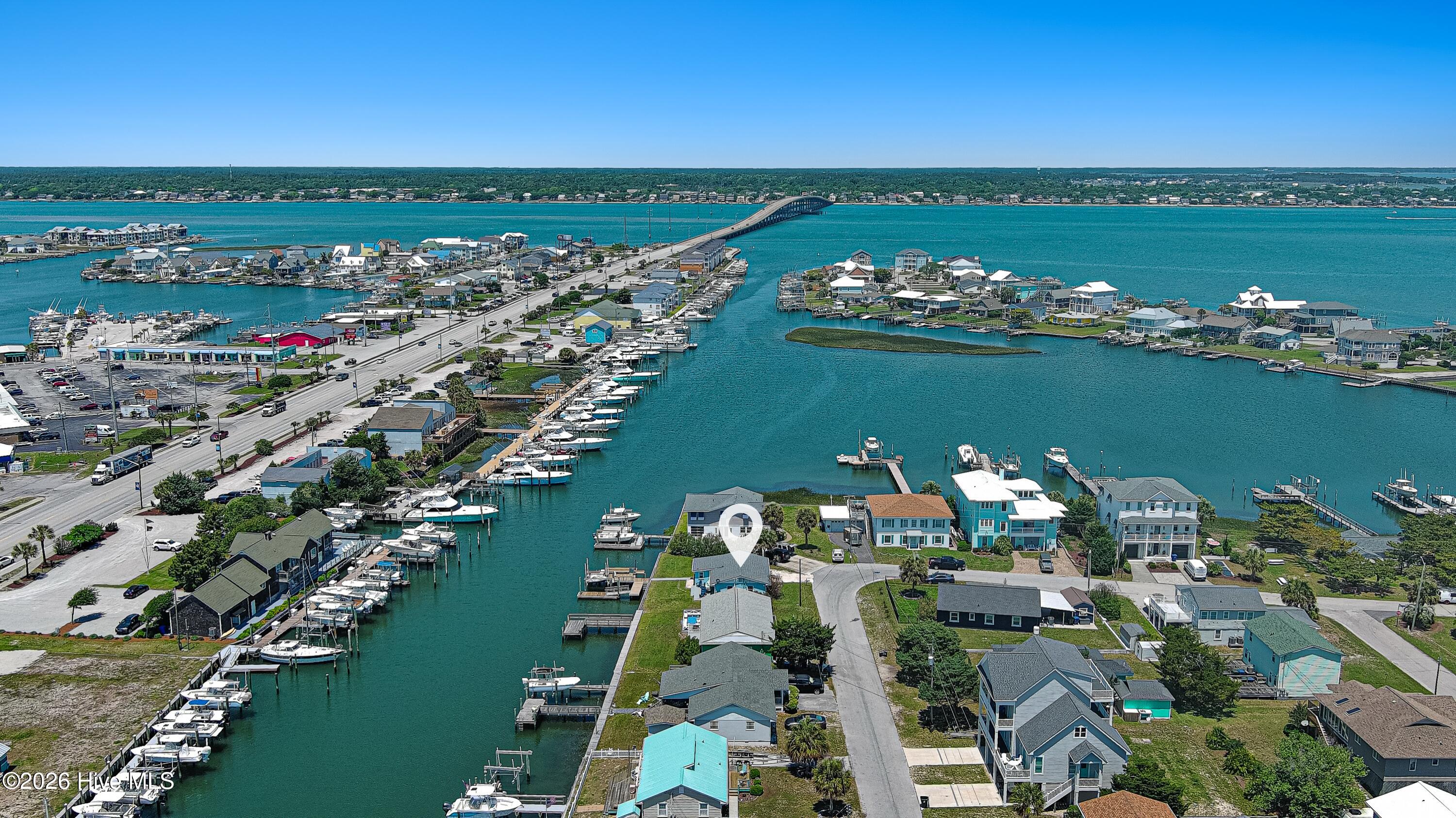 213 W Bogue Sound Drive,Atlantic Beach