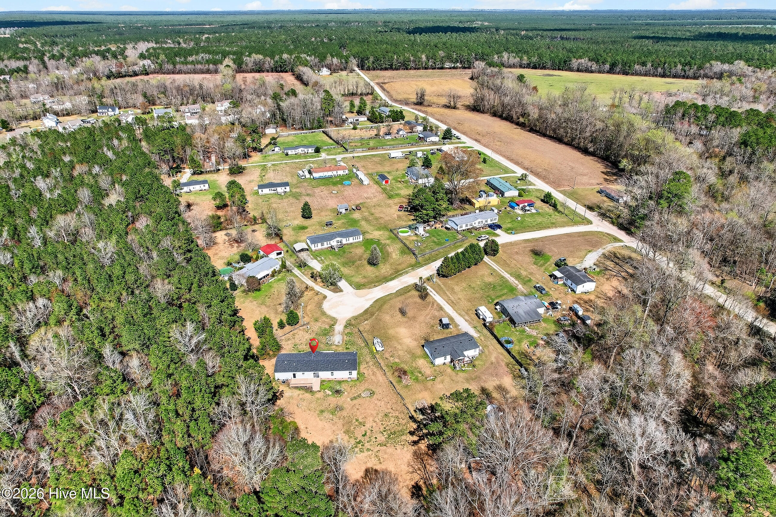 100560826 | Photo 35