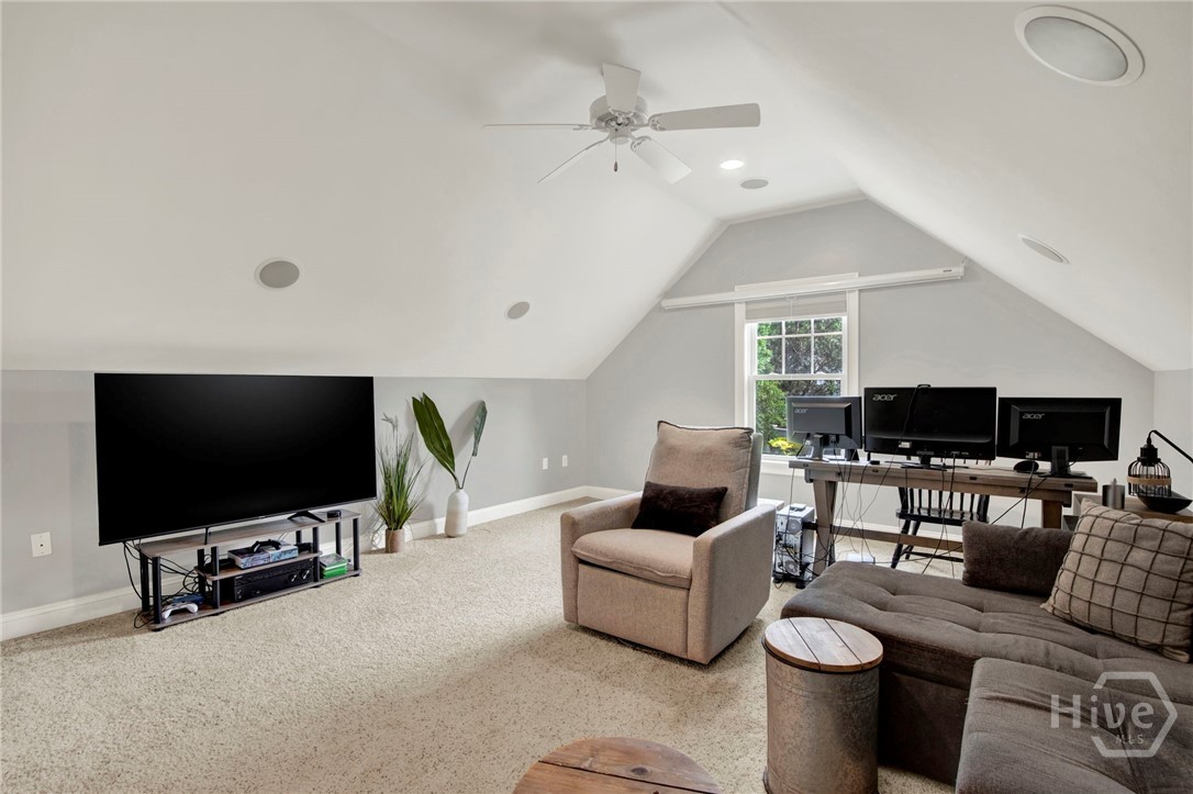 Bonus Room/5th Bedroom/Office upstairs