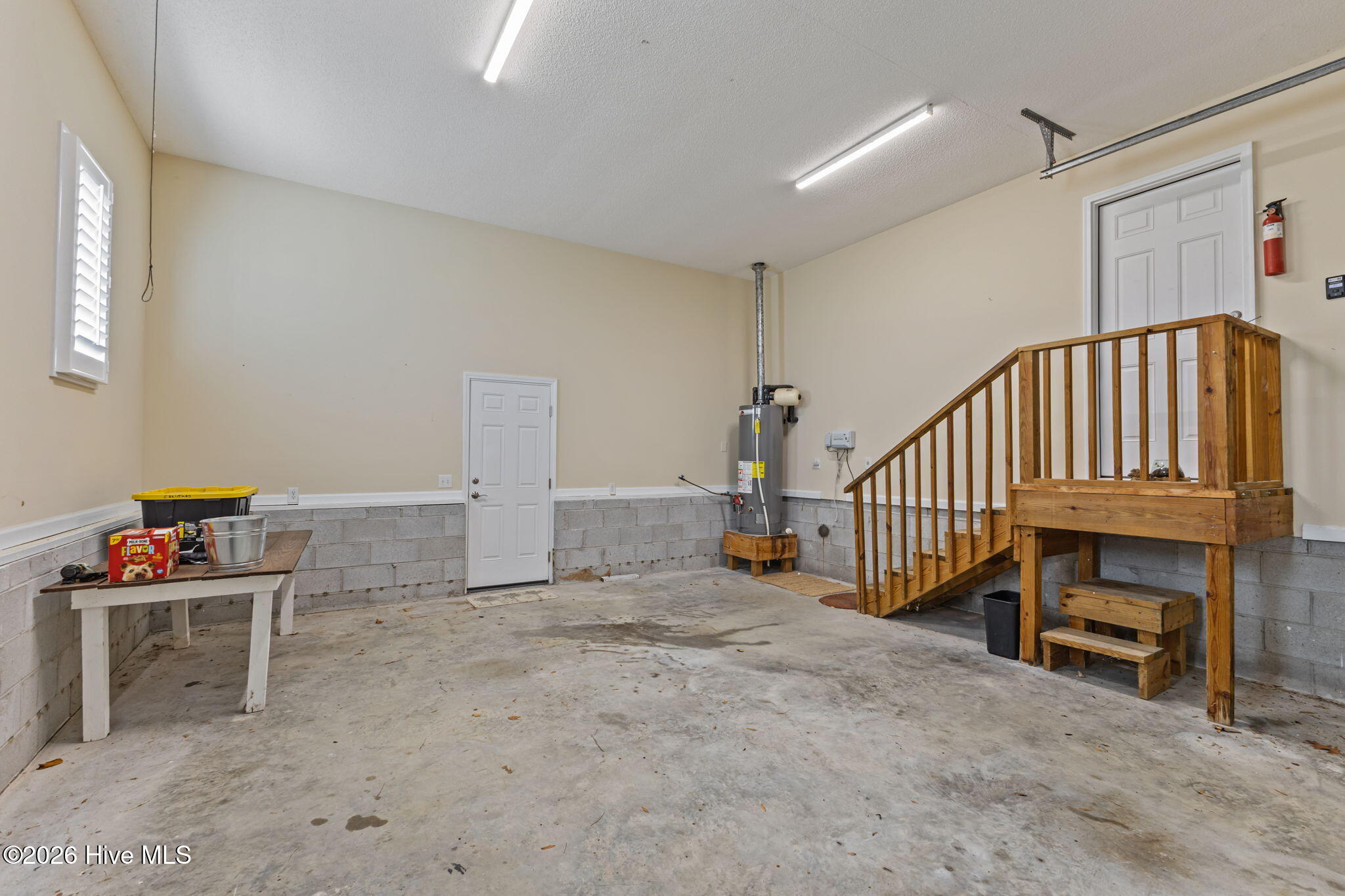 100564884 | Photo 41