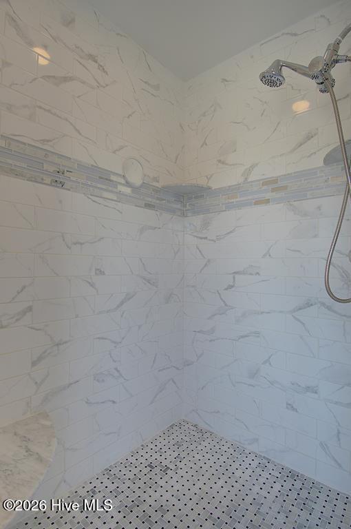 100556591 | Photo 33