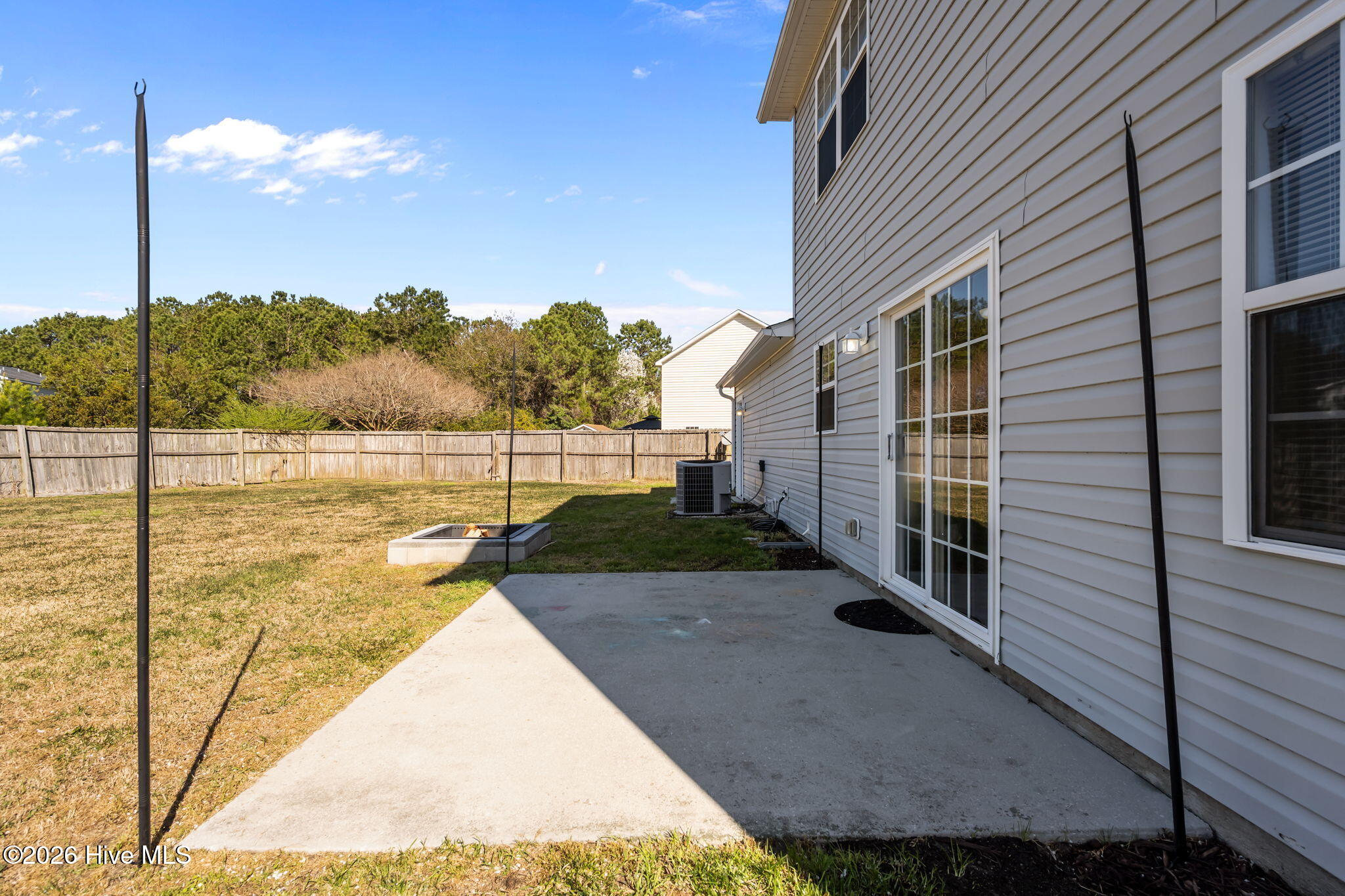 100561197 | Photo 48