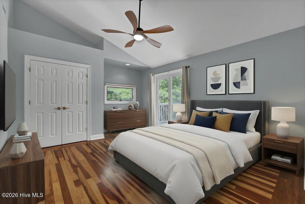 100569343 | Photo 25