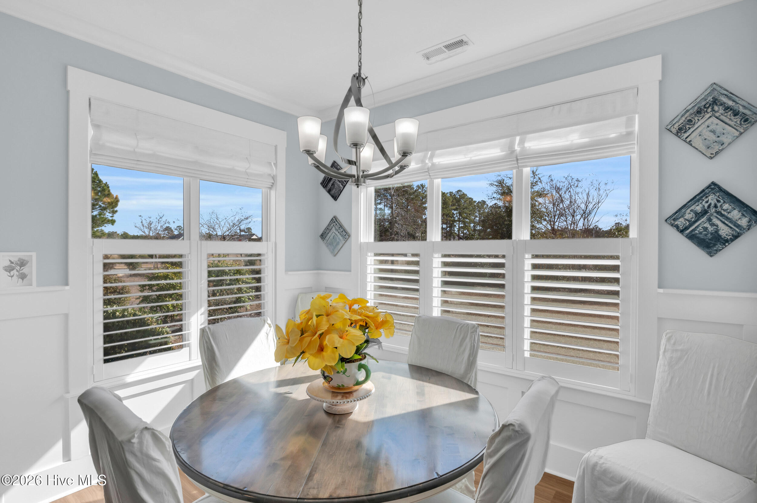 100550719 | Photo 17