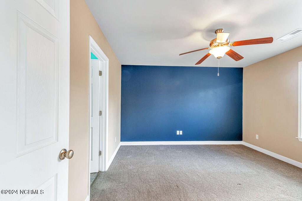 100541107 | Photo 12