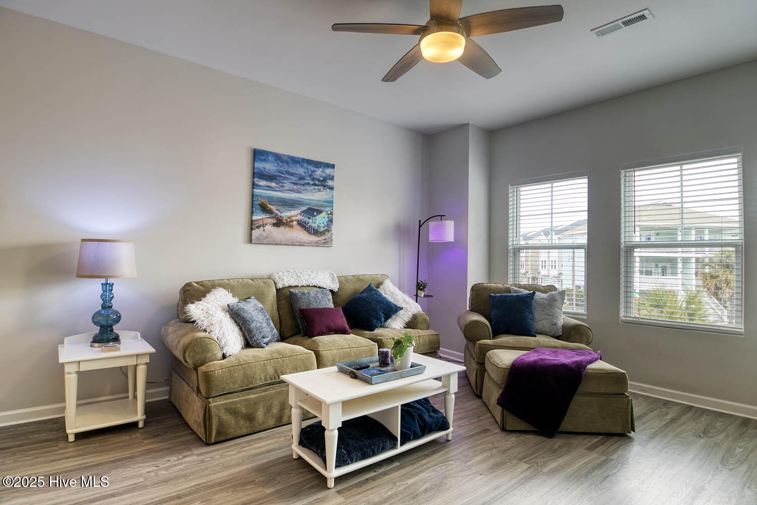 100495434 | Photo 12