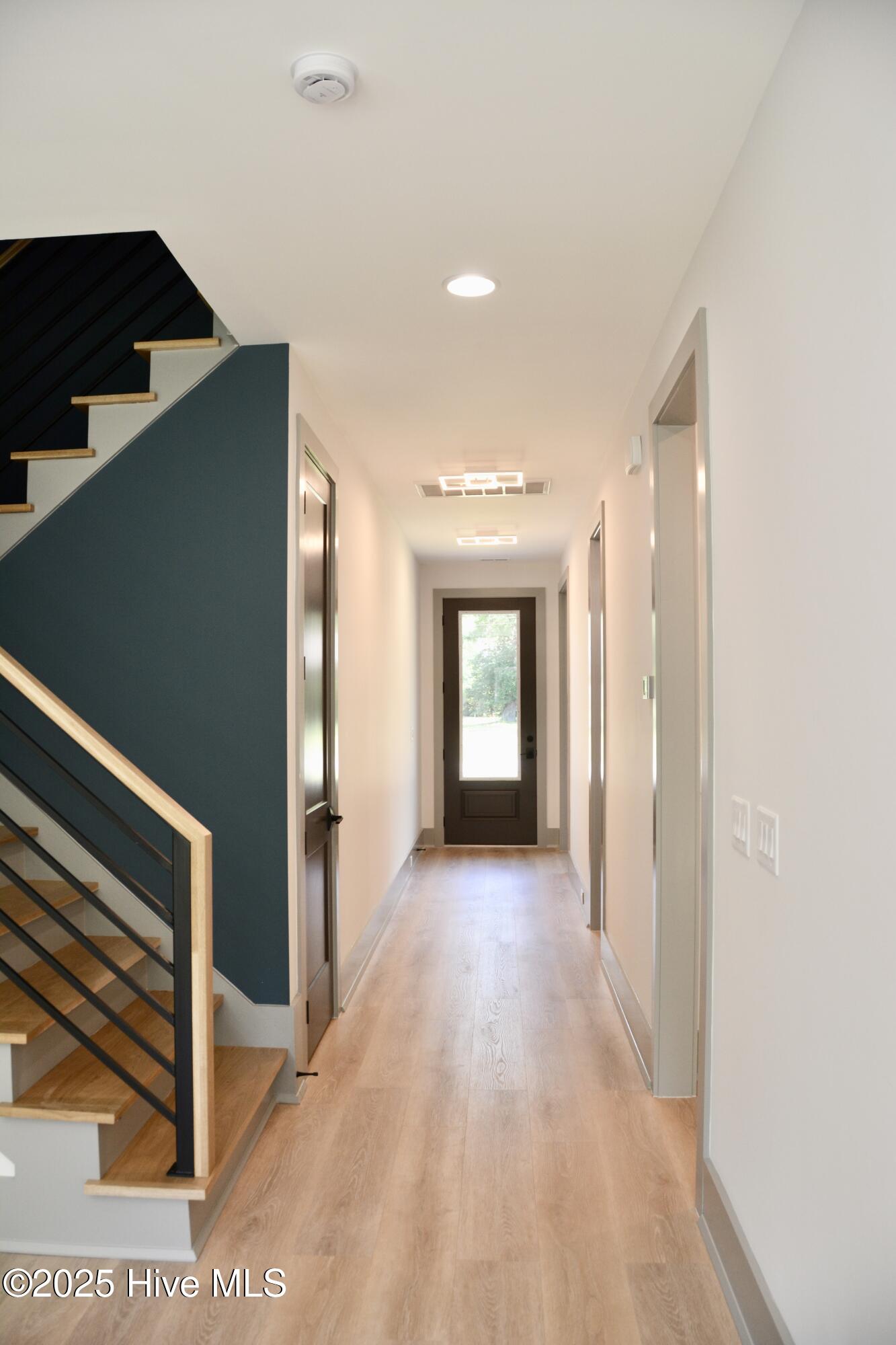 100508502 | Photo 55