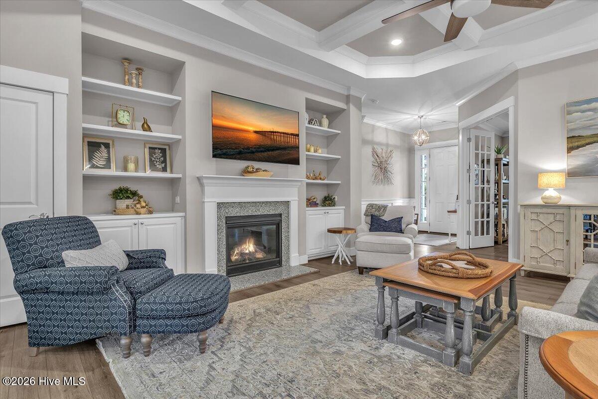 100558709 | Photo 16